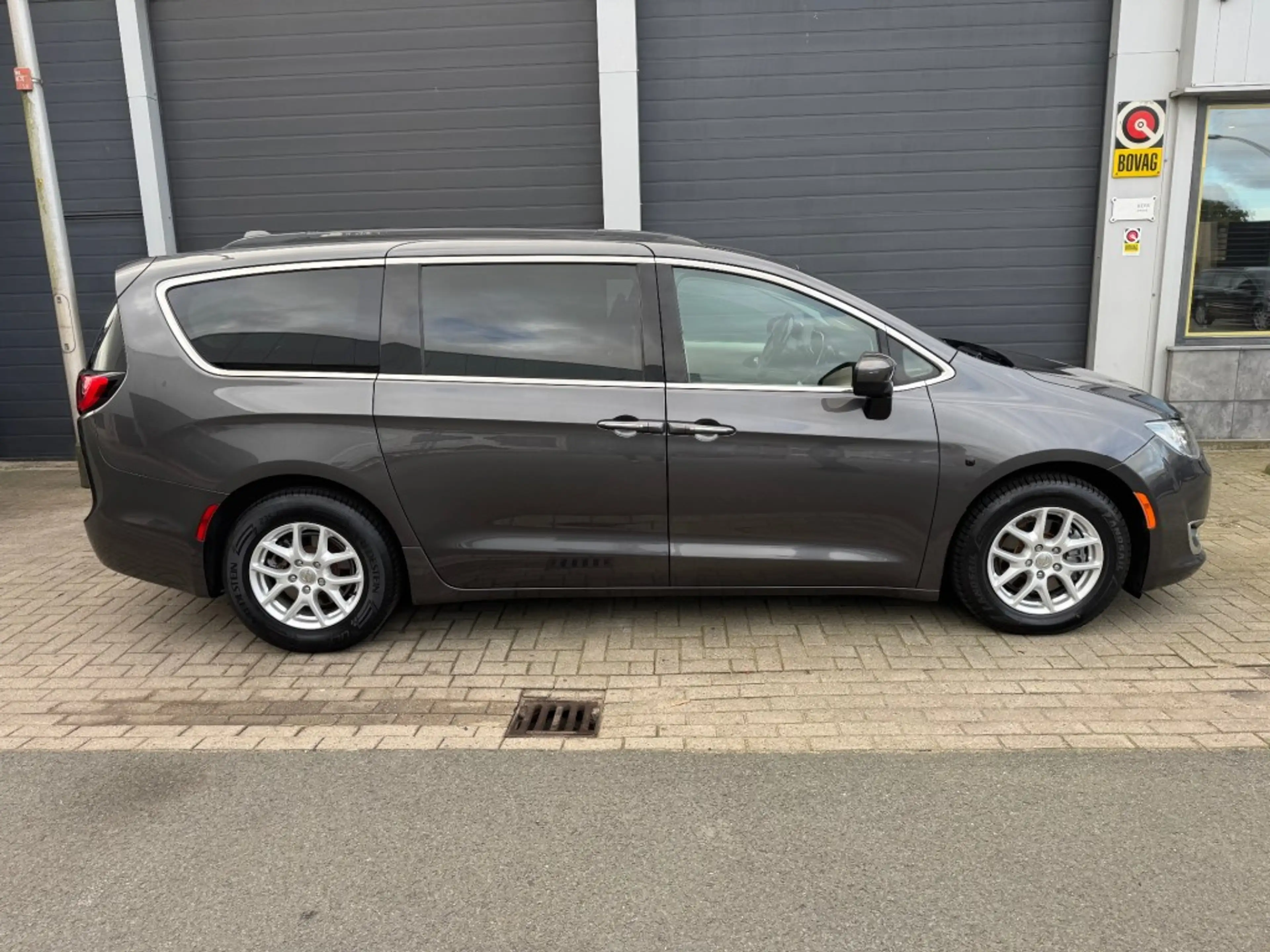 Chrysler Pacifica 3.6i LIMITED STOW 'N GO — photo 5