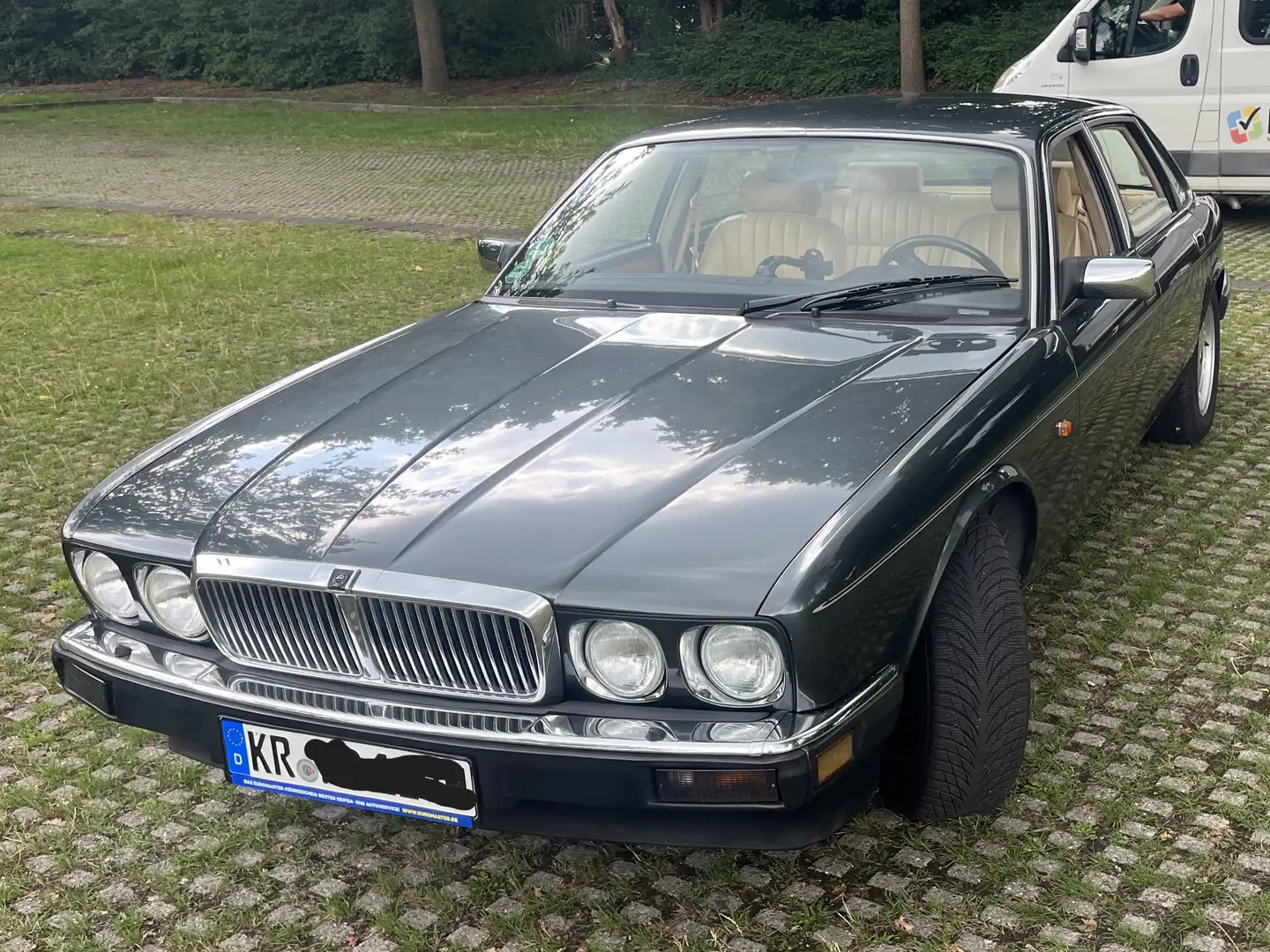 Jaguar XJ6 XJ6 3.2 S Сірий - 1