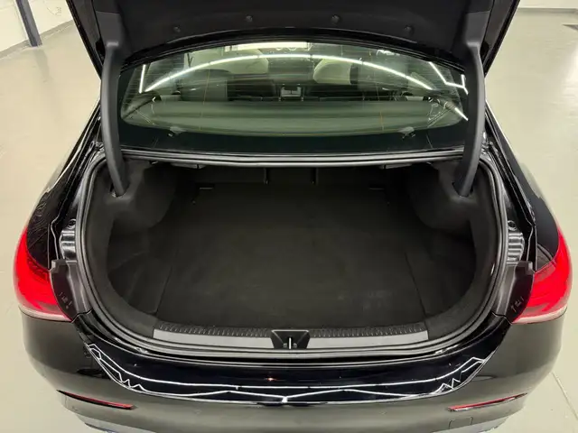 Mercedes-Benz A-Class view 9