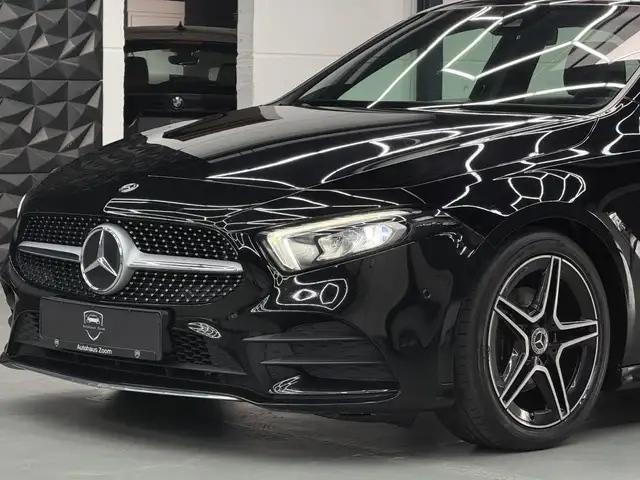 Mercedes-Benz A-Class view 3