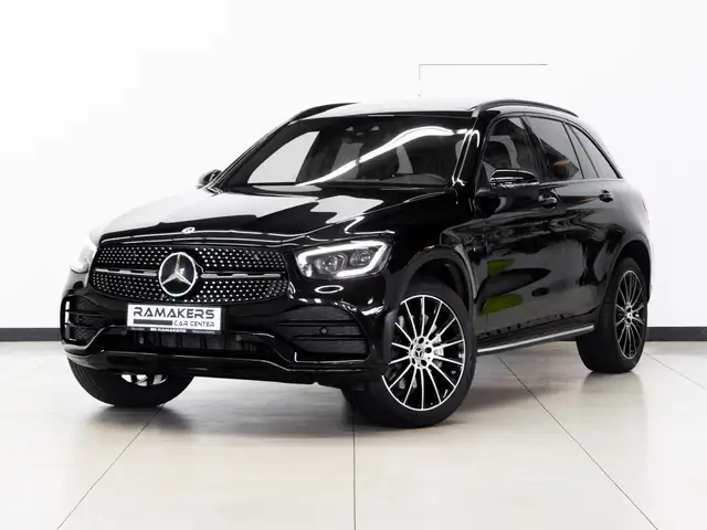 Mercedes-Benz GLC 300 e 4M AMG Night 20" PANORAMA Burmester Trekhaak