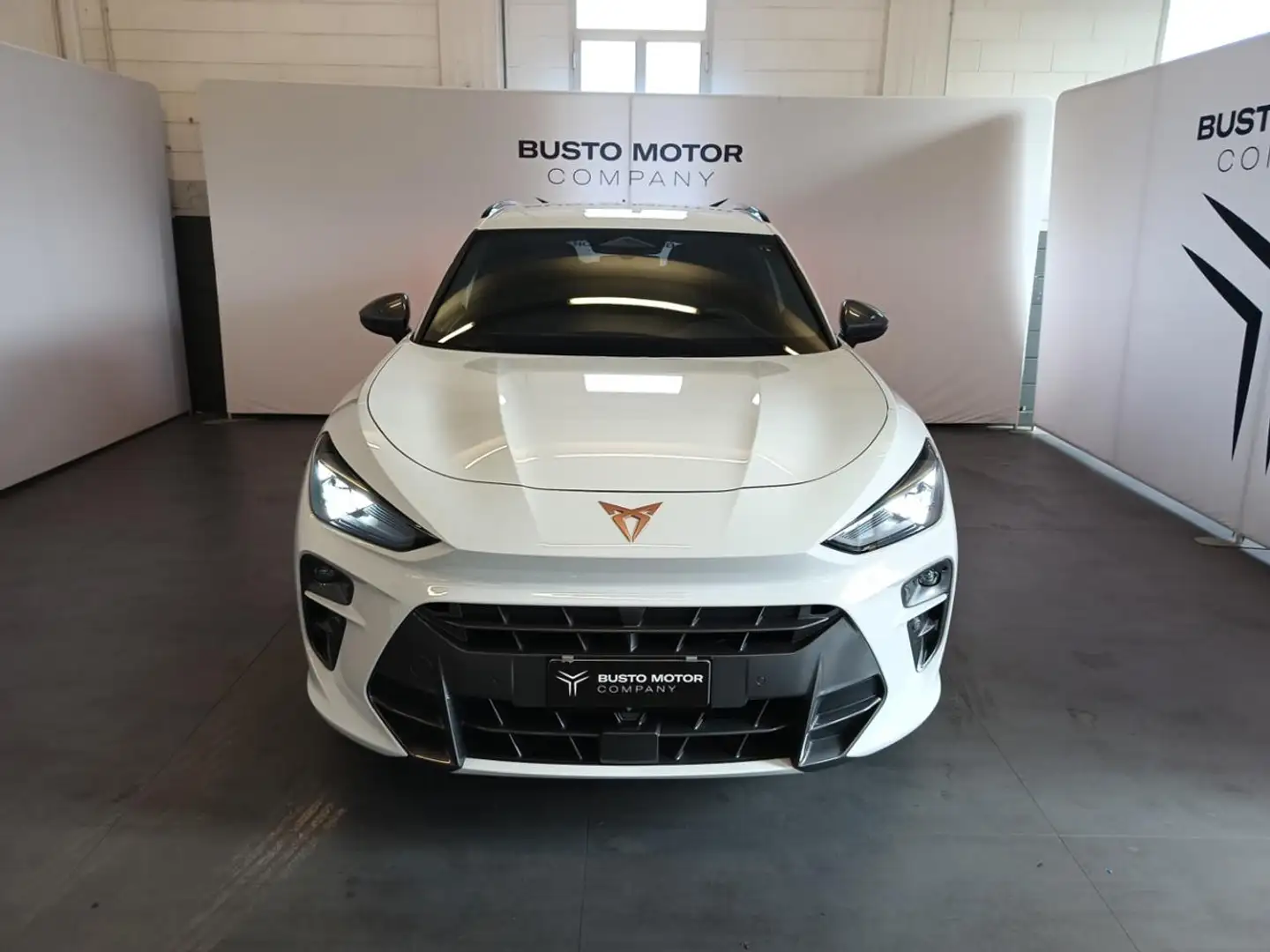 CUPRA Terramar 1.5 Hybrid DSG Weiß - 2