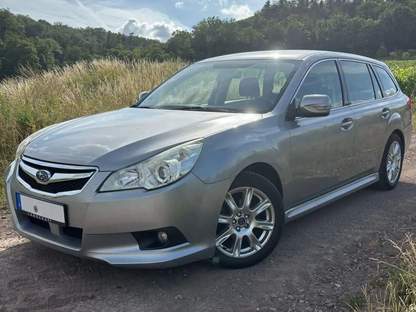 Subaru Legacy TÜV 04/2027 | Benzin | das ideale Familienauto Grau - 1