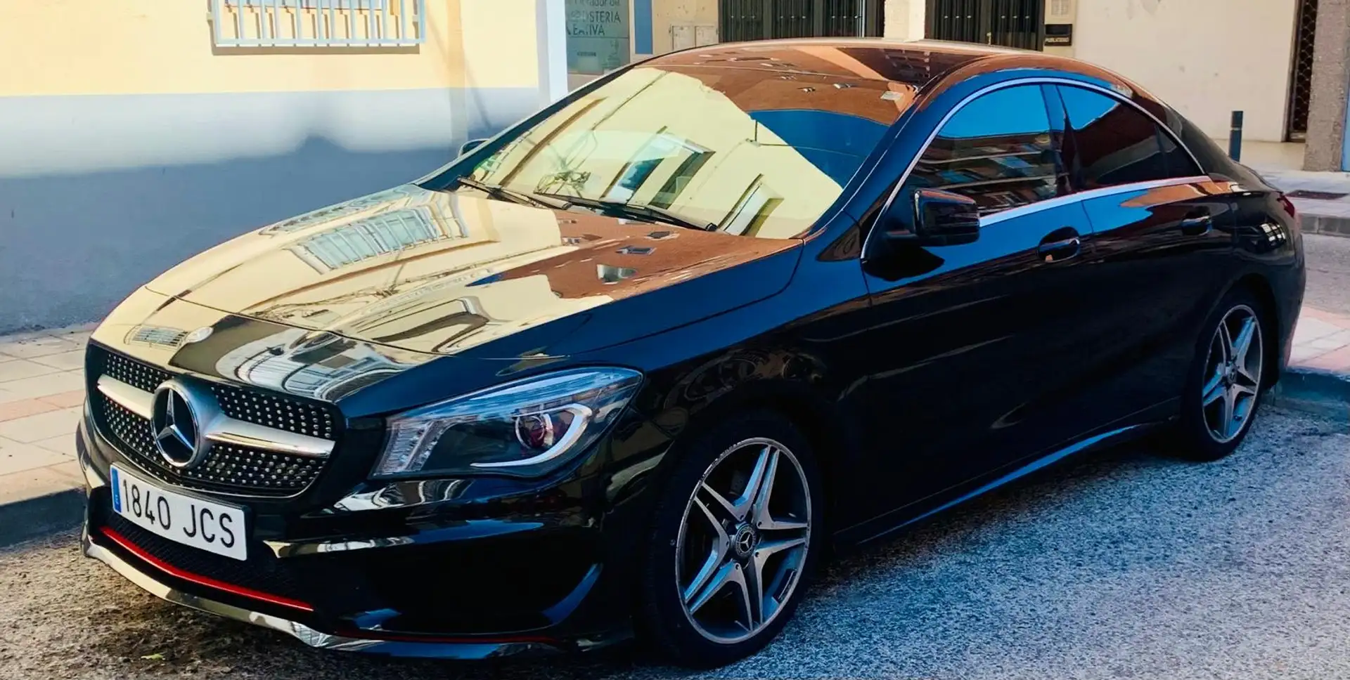 Mercedes-Benz CLA 220 220CDI AMG Line 4M 7G-DCT 177 - 2