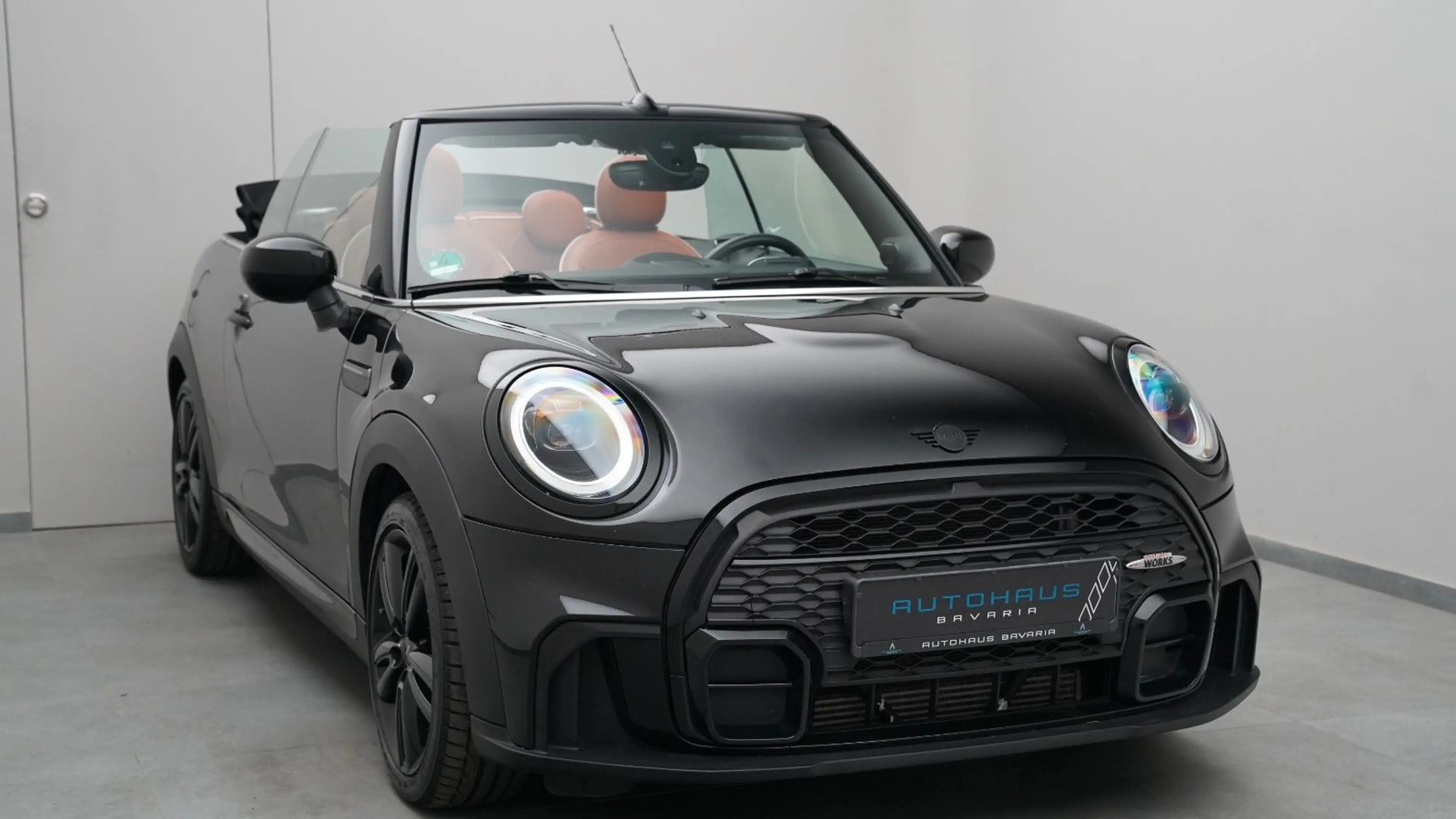 MINI Cooper Cabrio John Cooper Works Trim *NAVI*LED* — photo 4