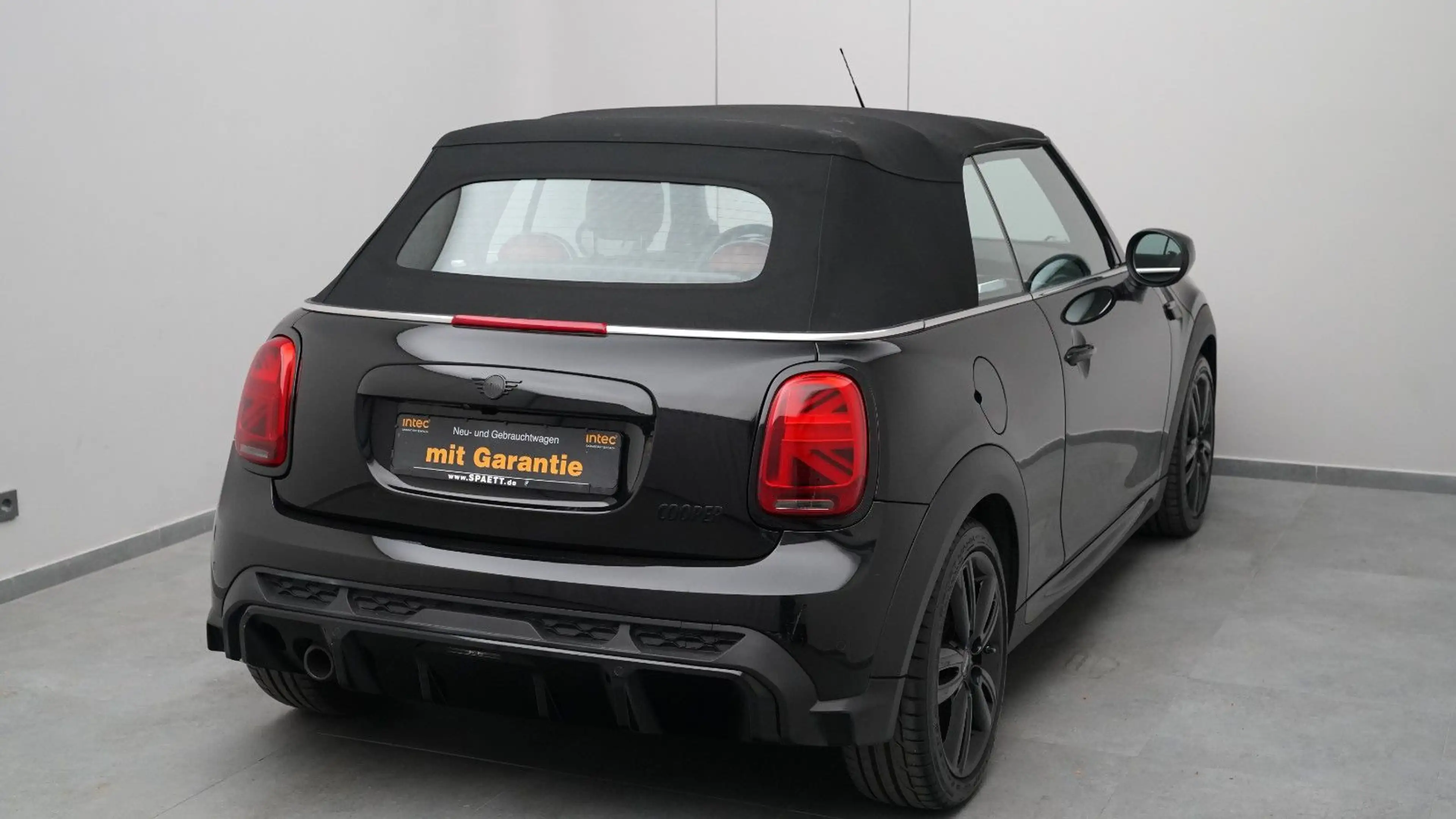 MINI Cooper Cabrio John Cooper Works Trim *NAVI*LED* — photo 10