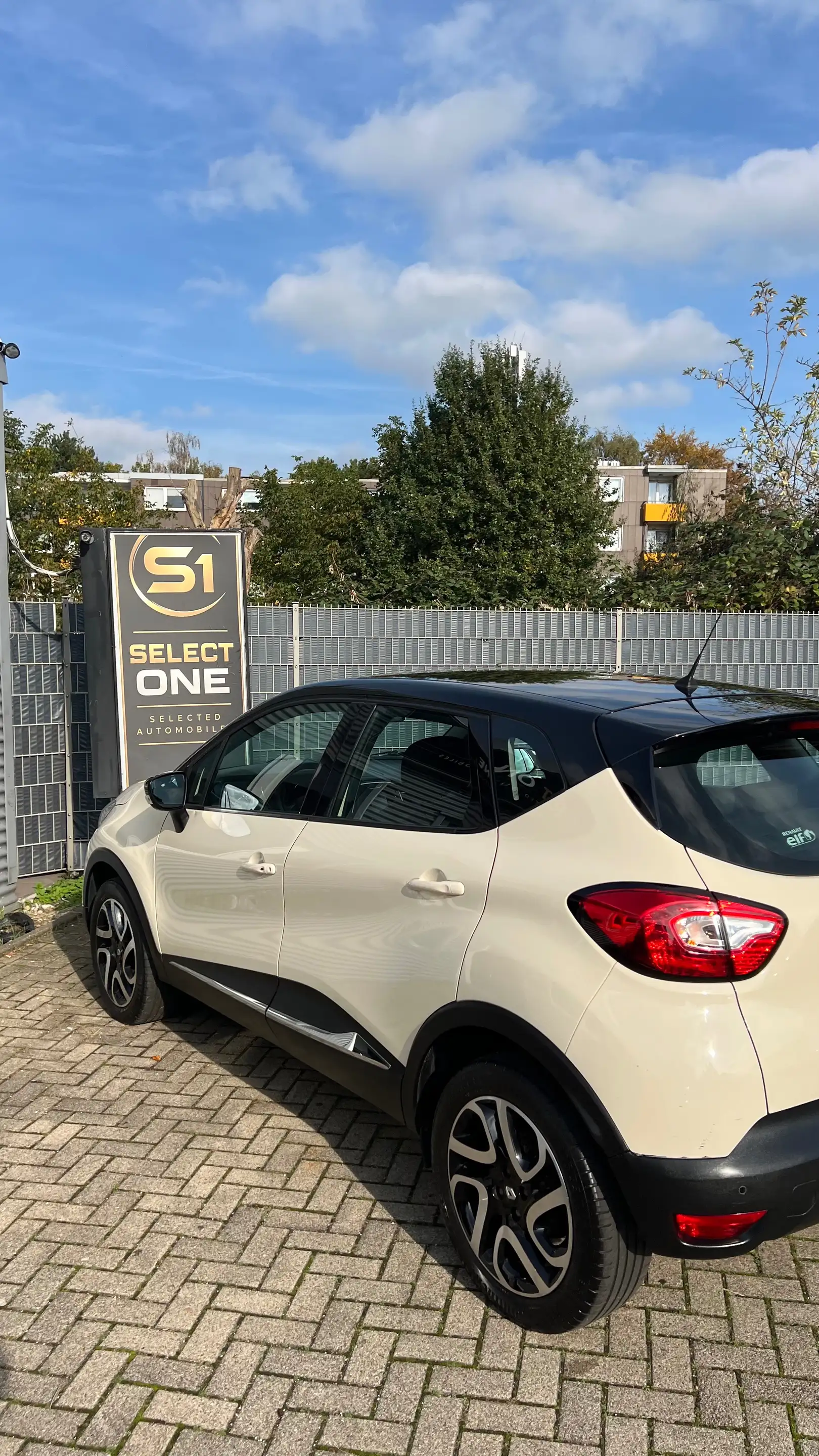 Renault Captur ENERGY TCe 120 EDC Intens/ 1.Hand/ Kamera/Navi — photo 3