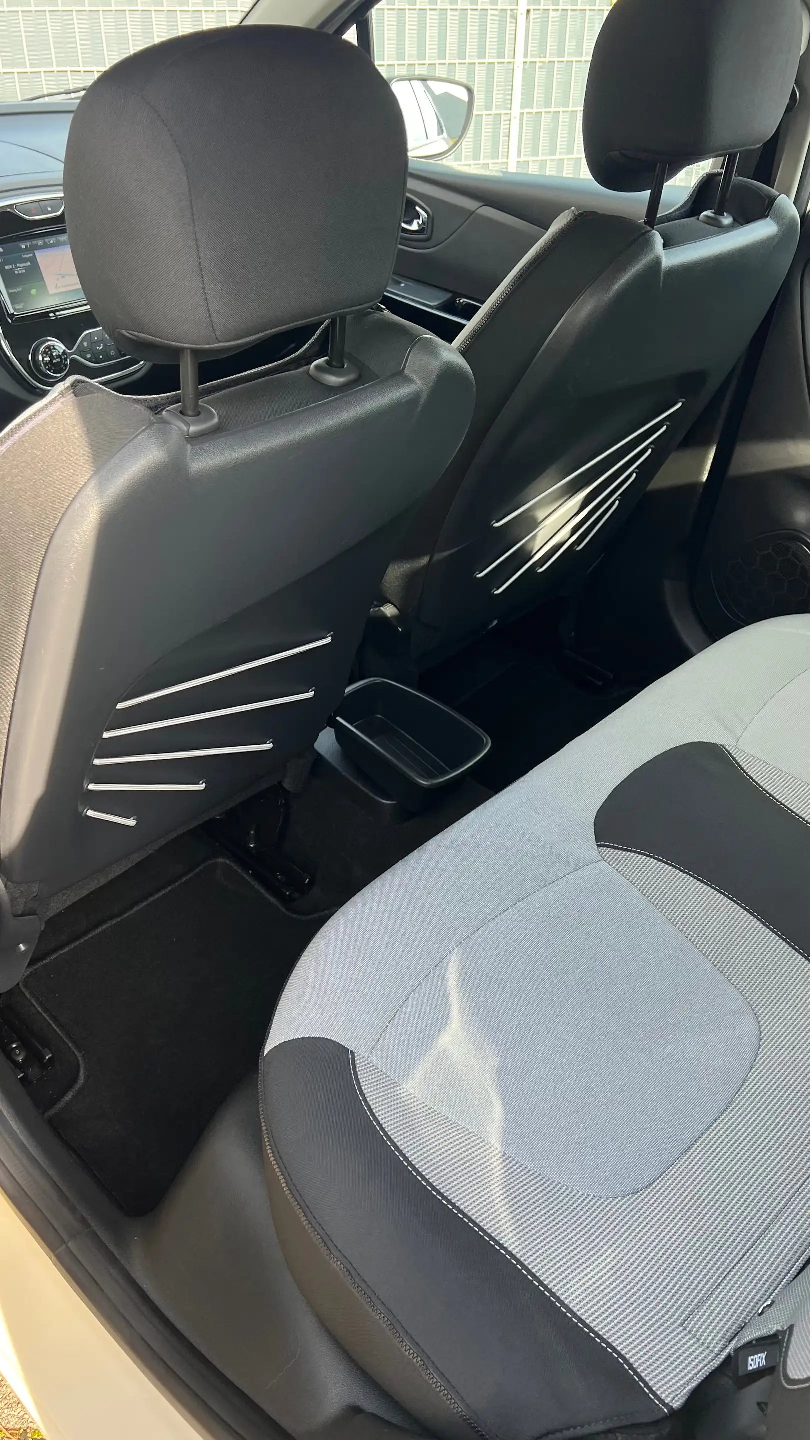 Renault Captur ENERGY TCe 120 EDC Intens/ 1.Hand/ Kamera/Navi — photo 12