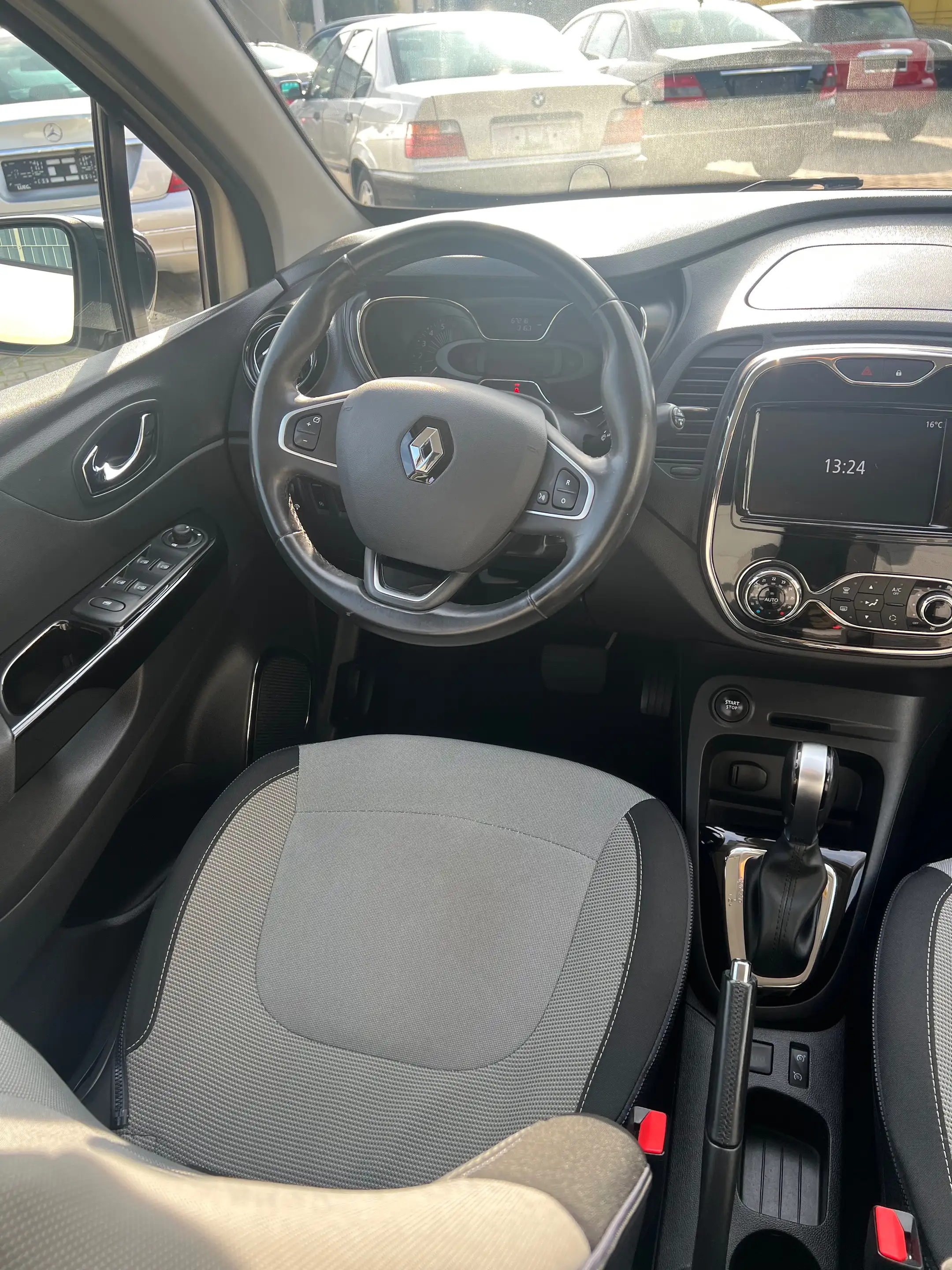 Renault Captur ENERGY TCe 120 EDC Intens/ 1.Hand/ Kamera/Navi — photo 11
