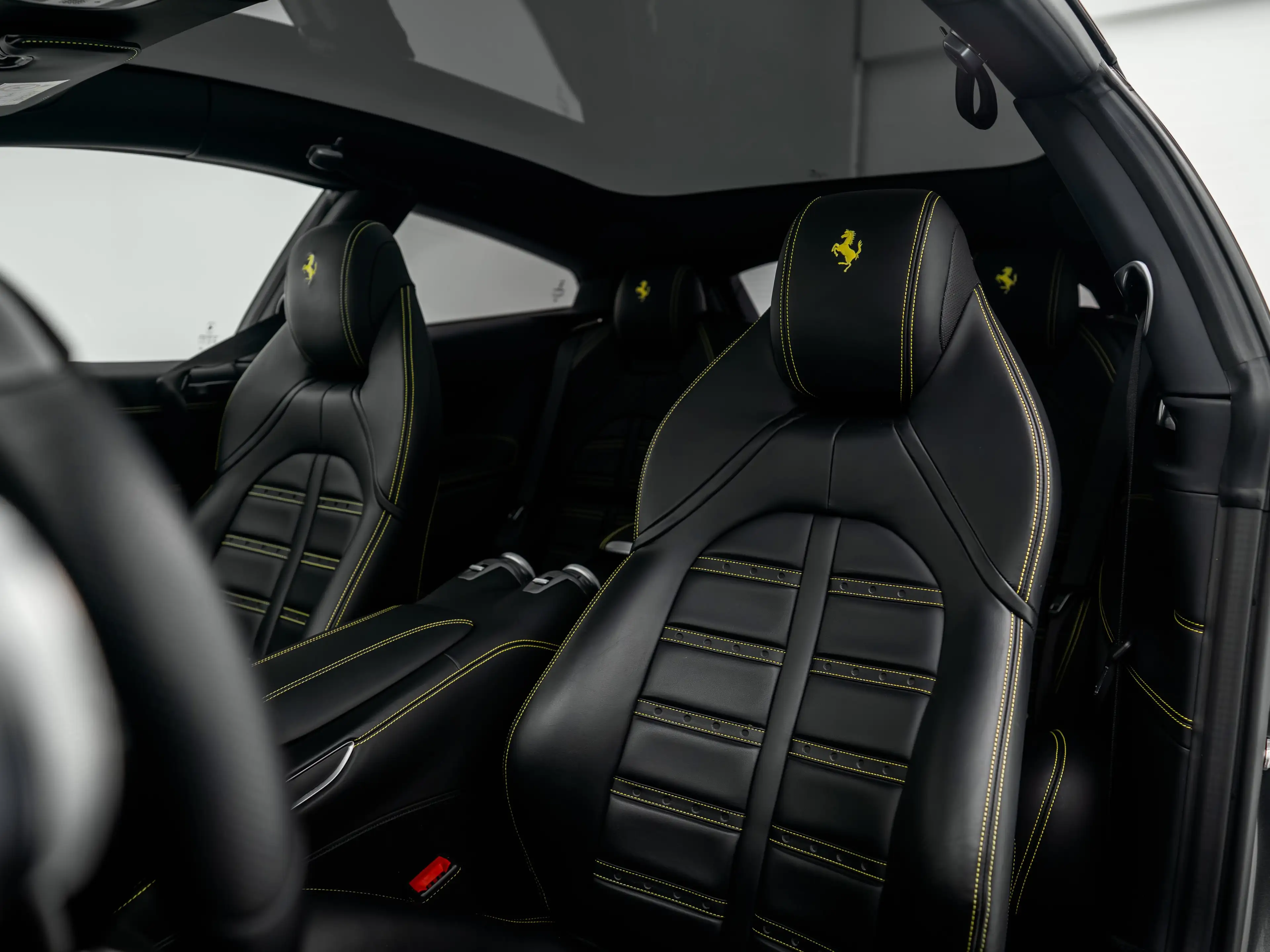 Ferrari GTC4 Lusso GTC4Lusso - FERRARI HAMBURG — photo 18