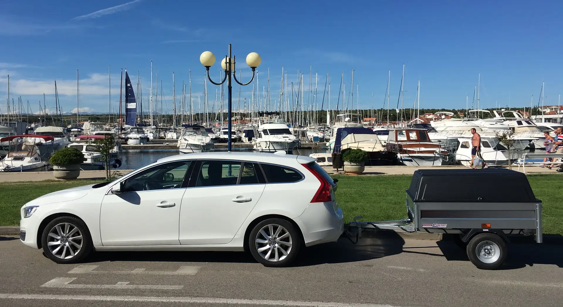 Volvo V60 V60 I 2014 2.0 d4 Momentum Bianco - 1