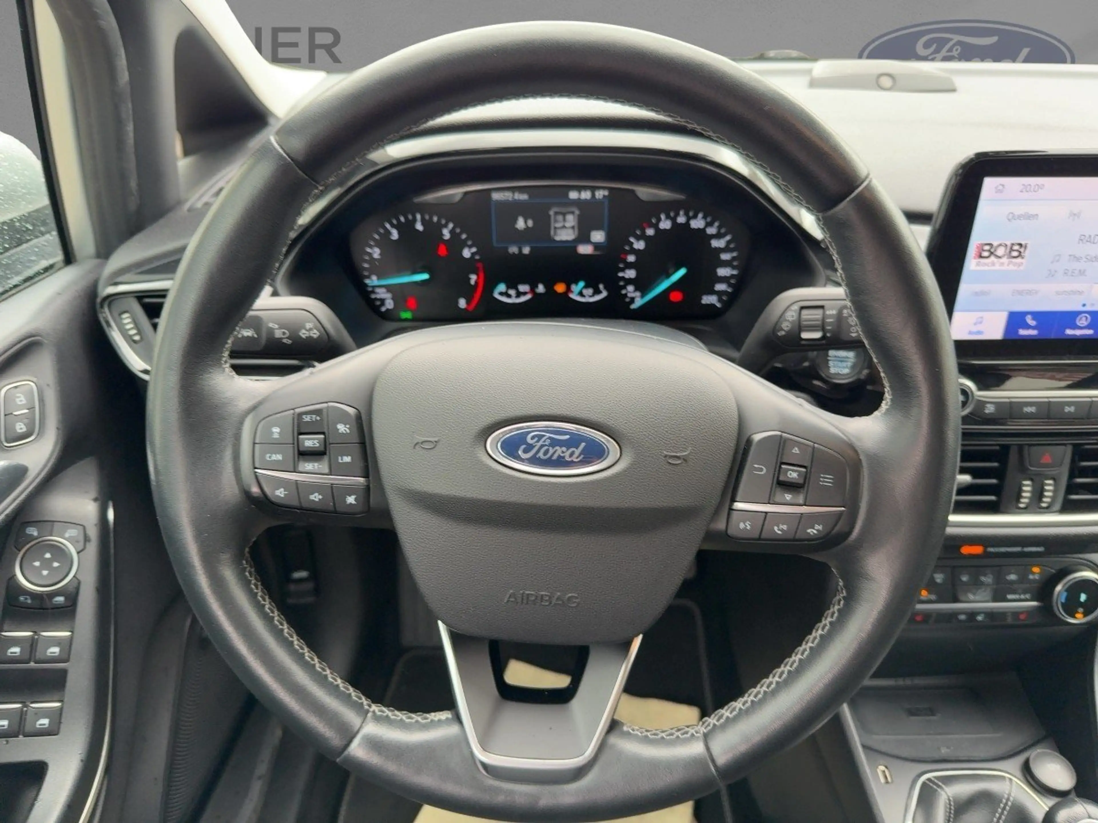 Ford Fiesta TITANIUM X 5D 1.0L ACC CAM LED NAVI TWA — photo 11