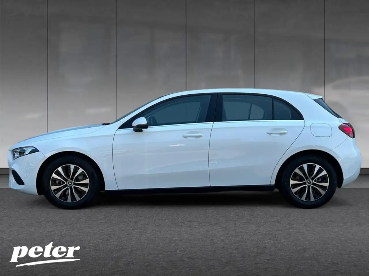 Mercedes-Benz A 180 *7G*Navigation*Kamera*Apple CarPlay*AHK* 2