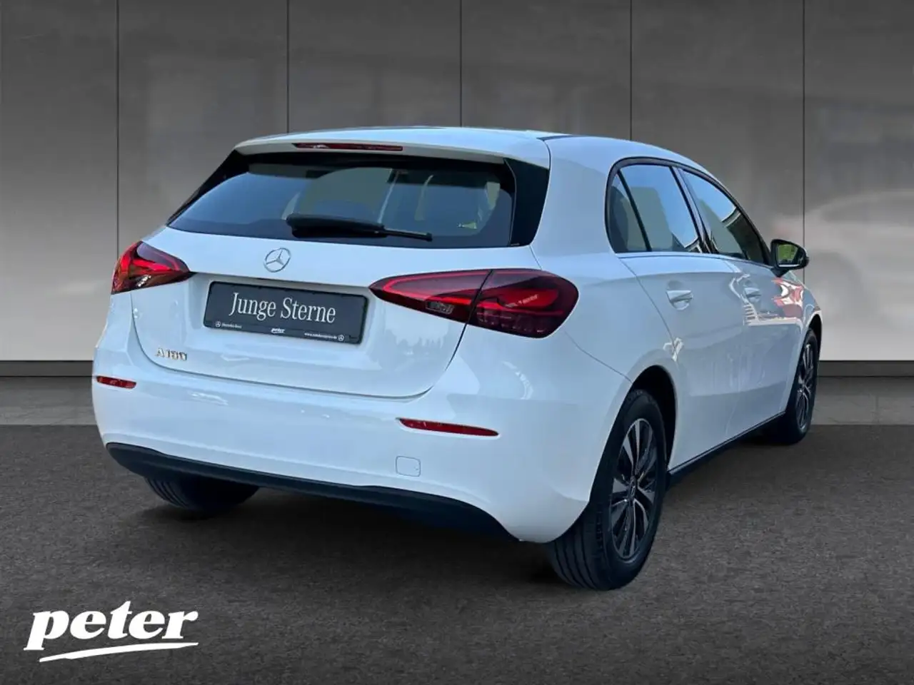 Mercedes-Benz A 180 *7G*Navigation*Kamera*Apple CarPlay*AHK* 4