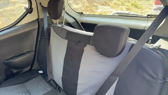 Suzuki Alto view 9