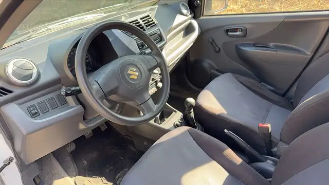 Suzuki Alto view 8