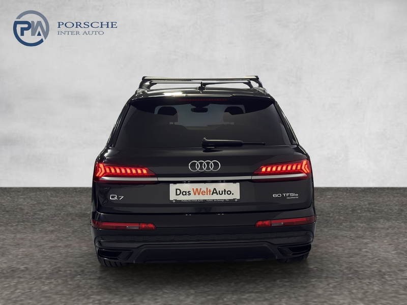Audi Q7 60 TFSI e quattro S line — photo 5