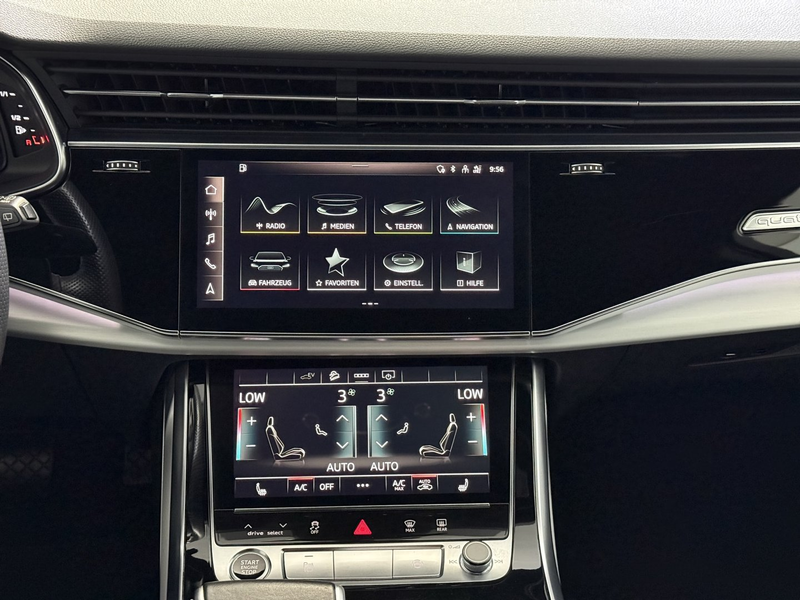Audi Q7 60 TFSI e quattro S line — photo 11