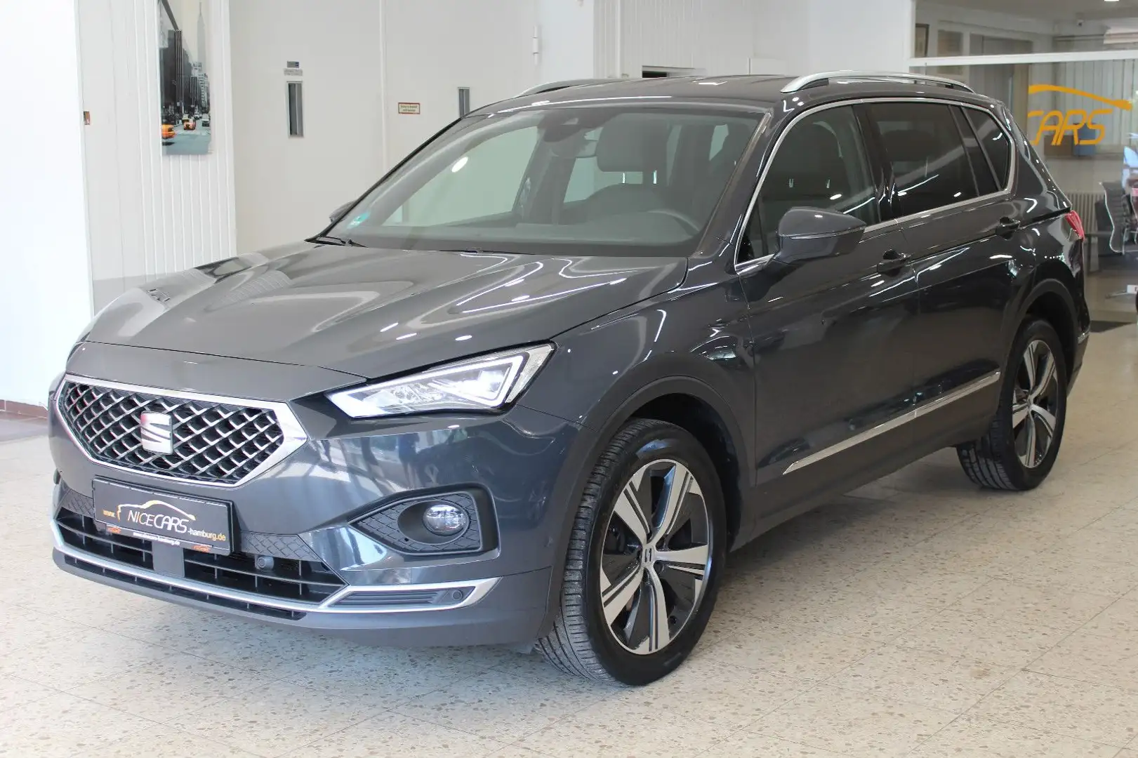 SEAT Tarraco 2,0 TDI"Xcellence"LED"Navi"ACC"Beats"AHK Grijs - 2