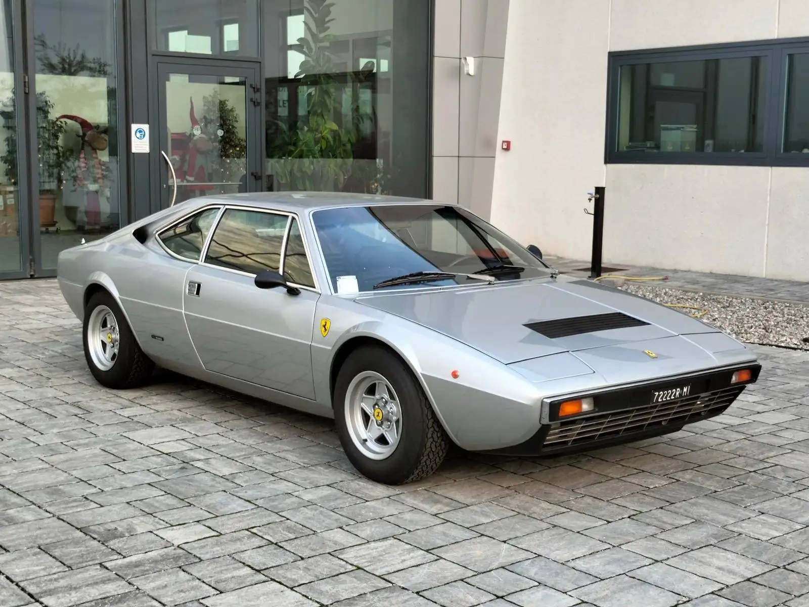 Ferrari dino 308 GT/4 2.9