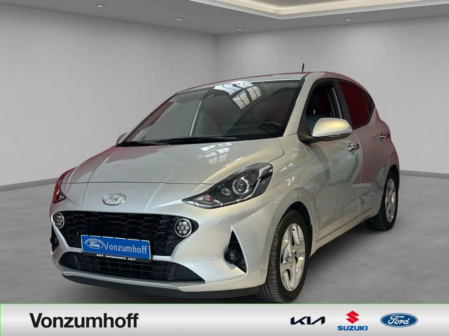 Hyundai i10 1.2 Automatik Prime Silber - 1