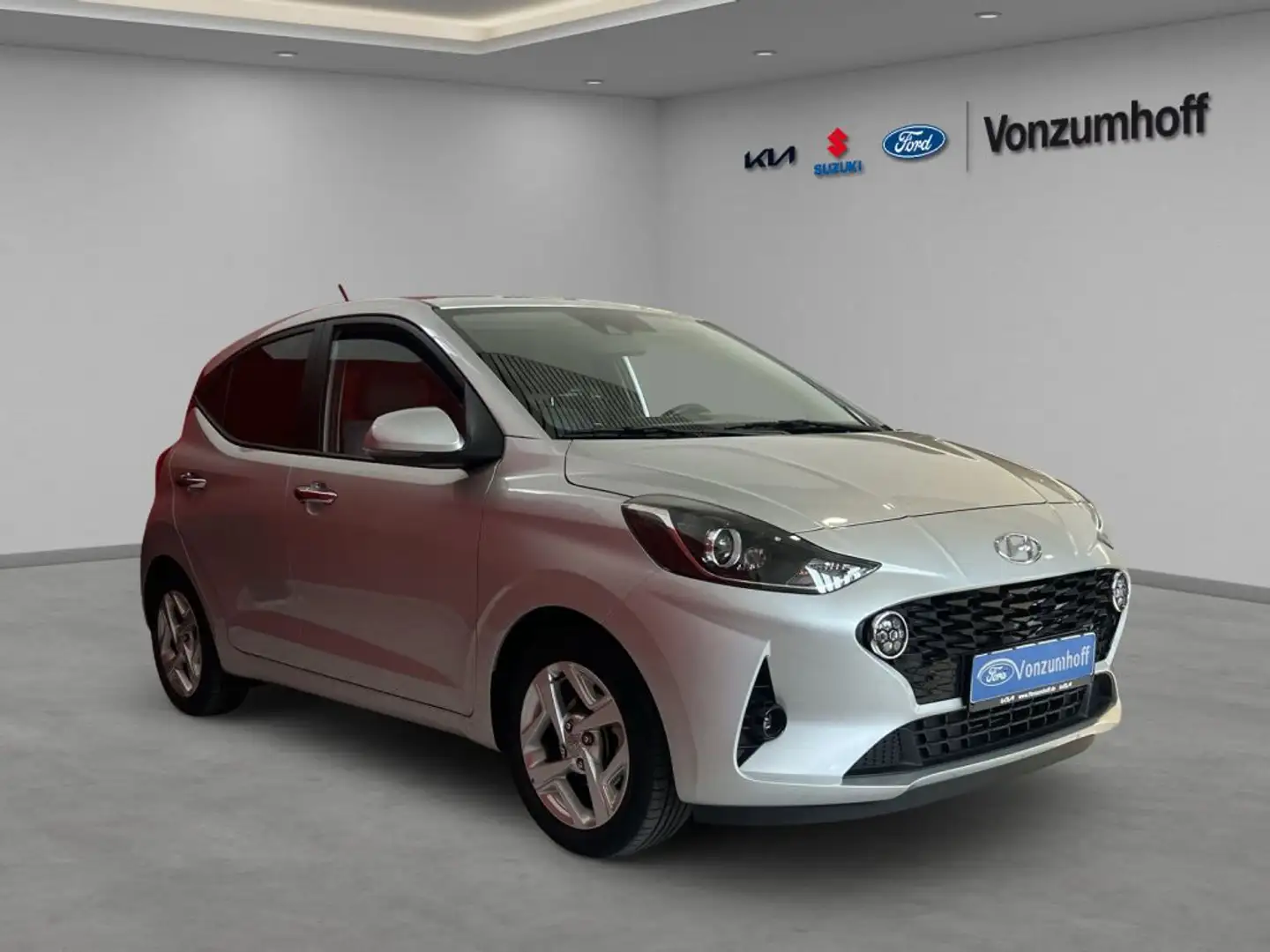 Hyundai i10 1.2 Automatik Prime Silber - 2