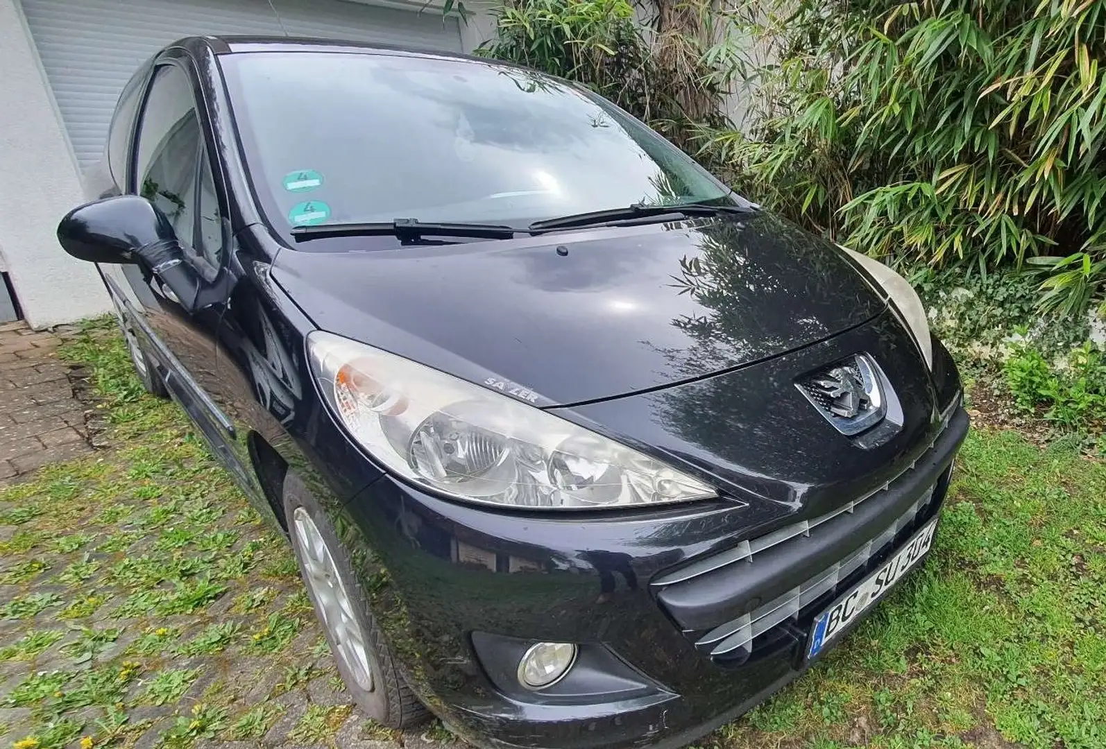Peugeot 207 90 HDi FAP (Blue Lion) Schwarz - 1