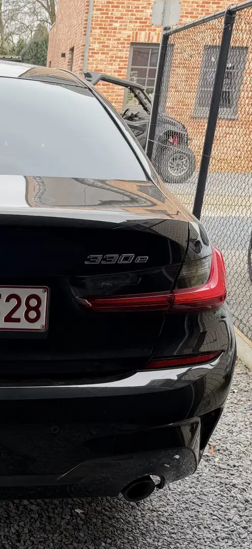 BMW Active Hybrid 3 330eAS PHEV Schwarz - 2