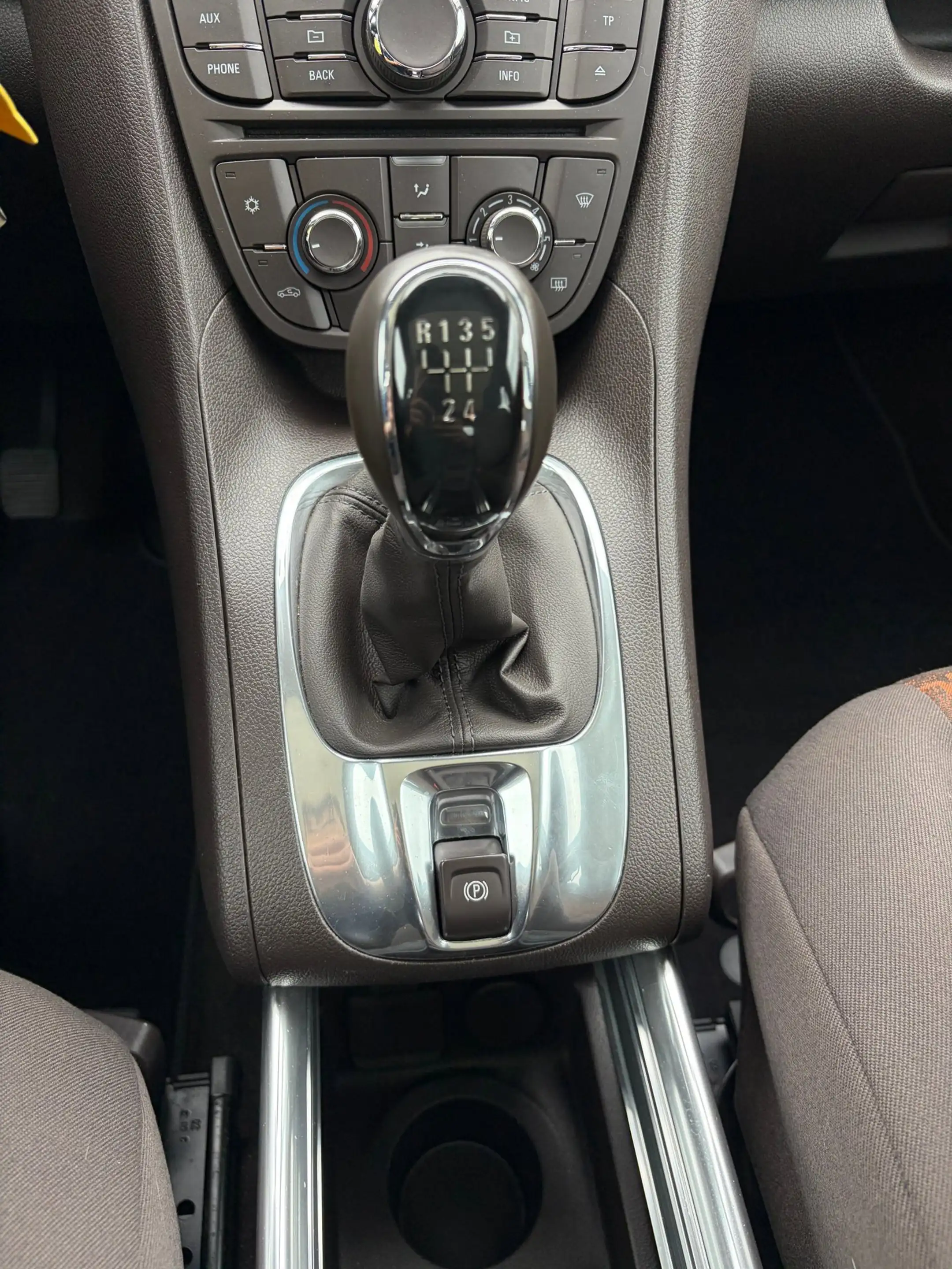 Opel Meriva 1.4 Turbo Berlin - zeer lage kmstand - lm velgen — photo 14