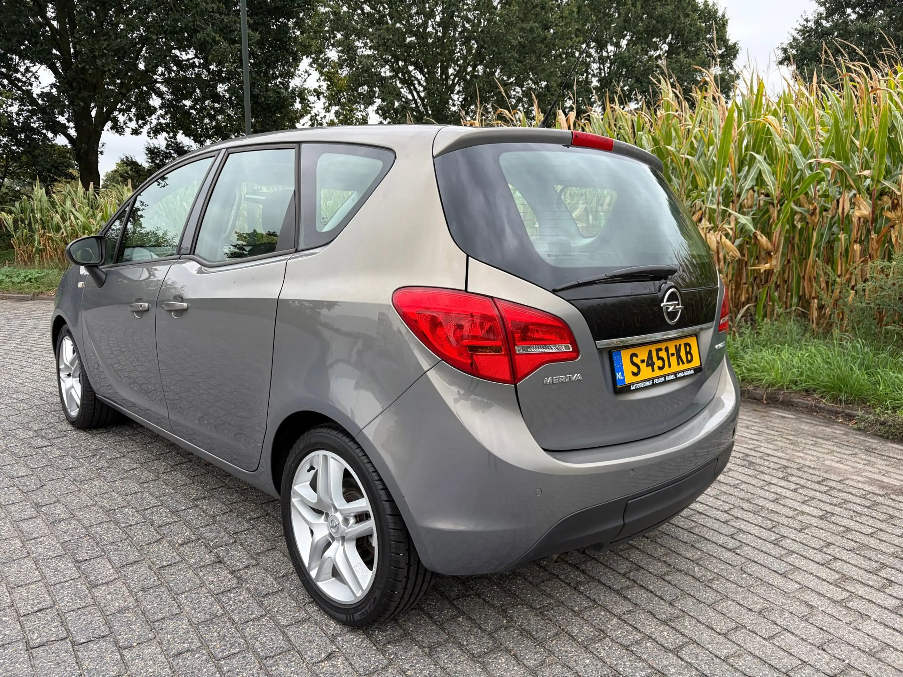 Opel Meriva 1.4 Turbo Berlin - zeer lage kmstand - lm velgen — photo 5