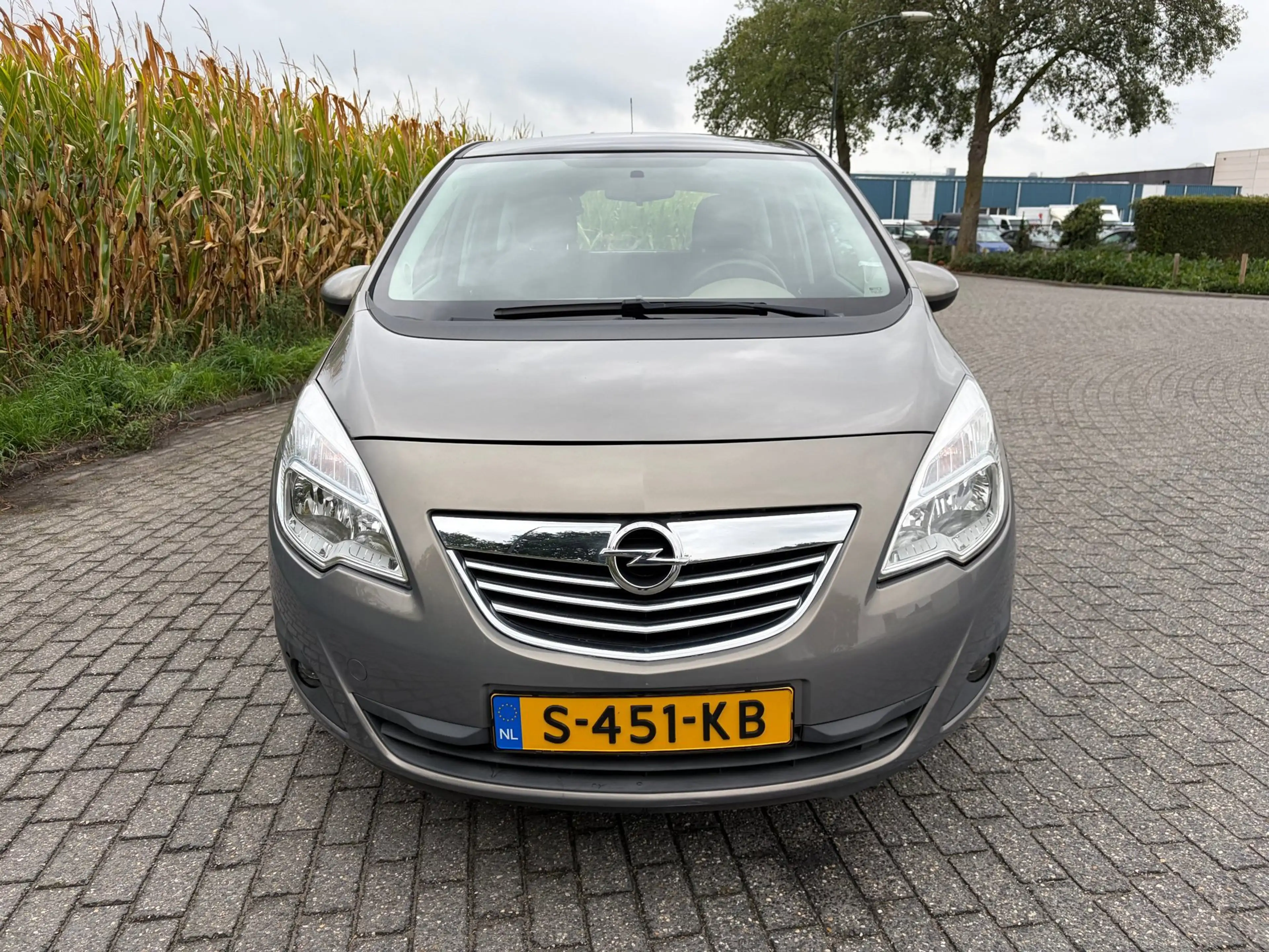 Opel Meriva 1.4 Turbo Berlin - zeer lage kmstand - lm velgen — photo 2