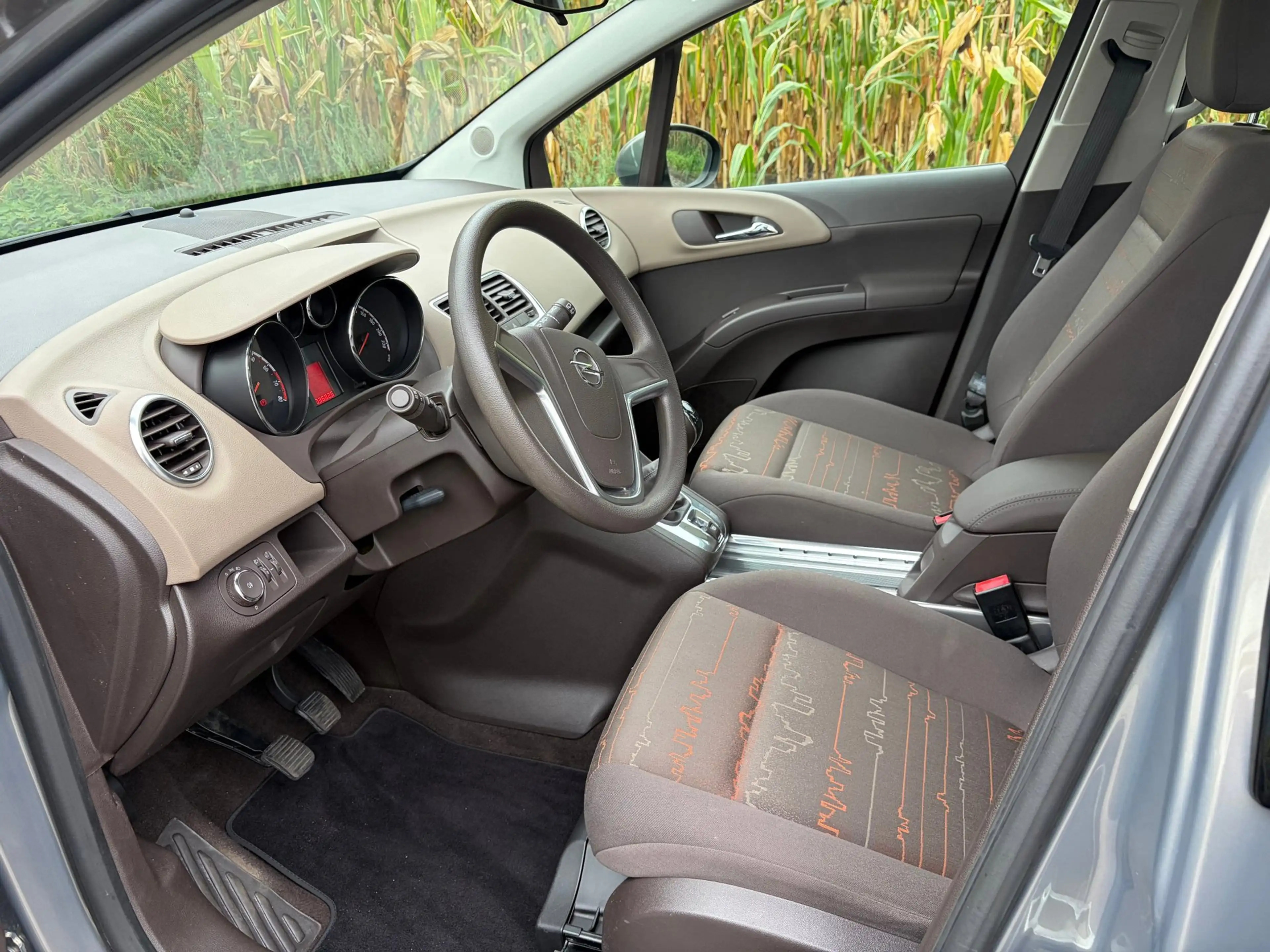 Opel Meriva 1.4 Turbo Berlin - zeer lage kmstand - lm velgen — photo 8