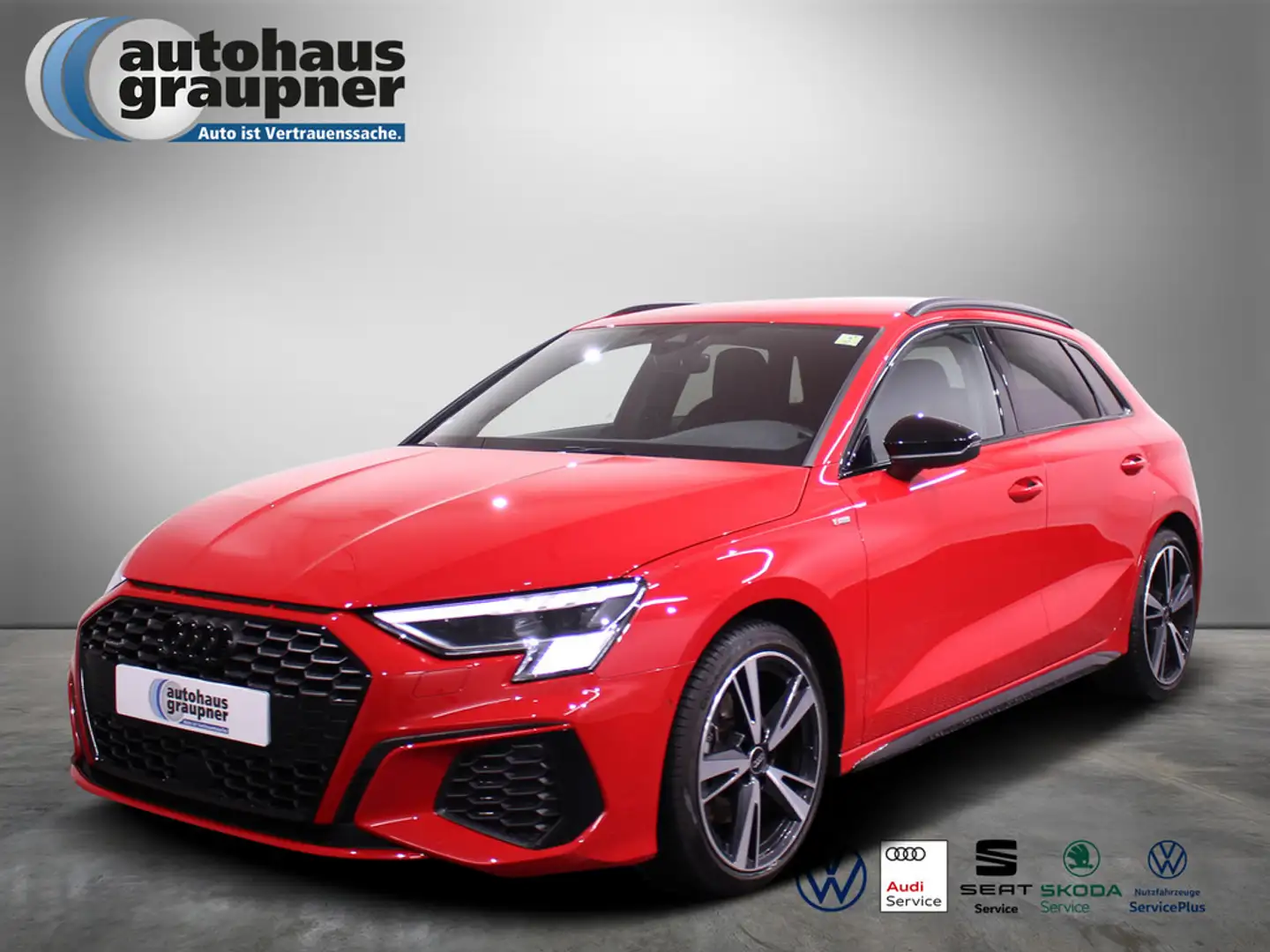 Audi A3 Sportback 40 TDI quattro S tronic S line Red - 1