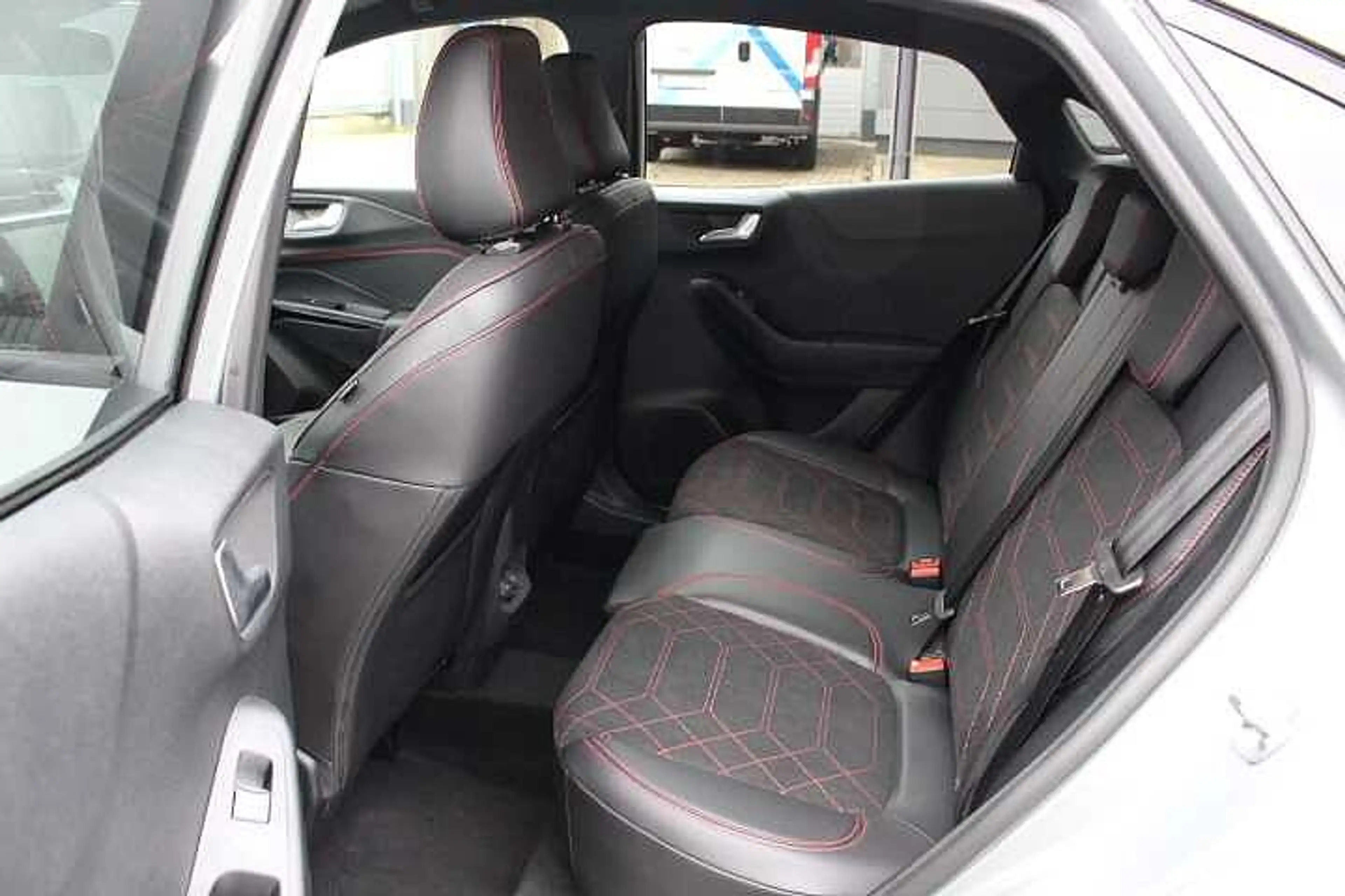 Ford Puma ST-LINE X — photo 10