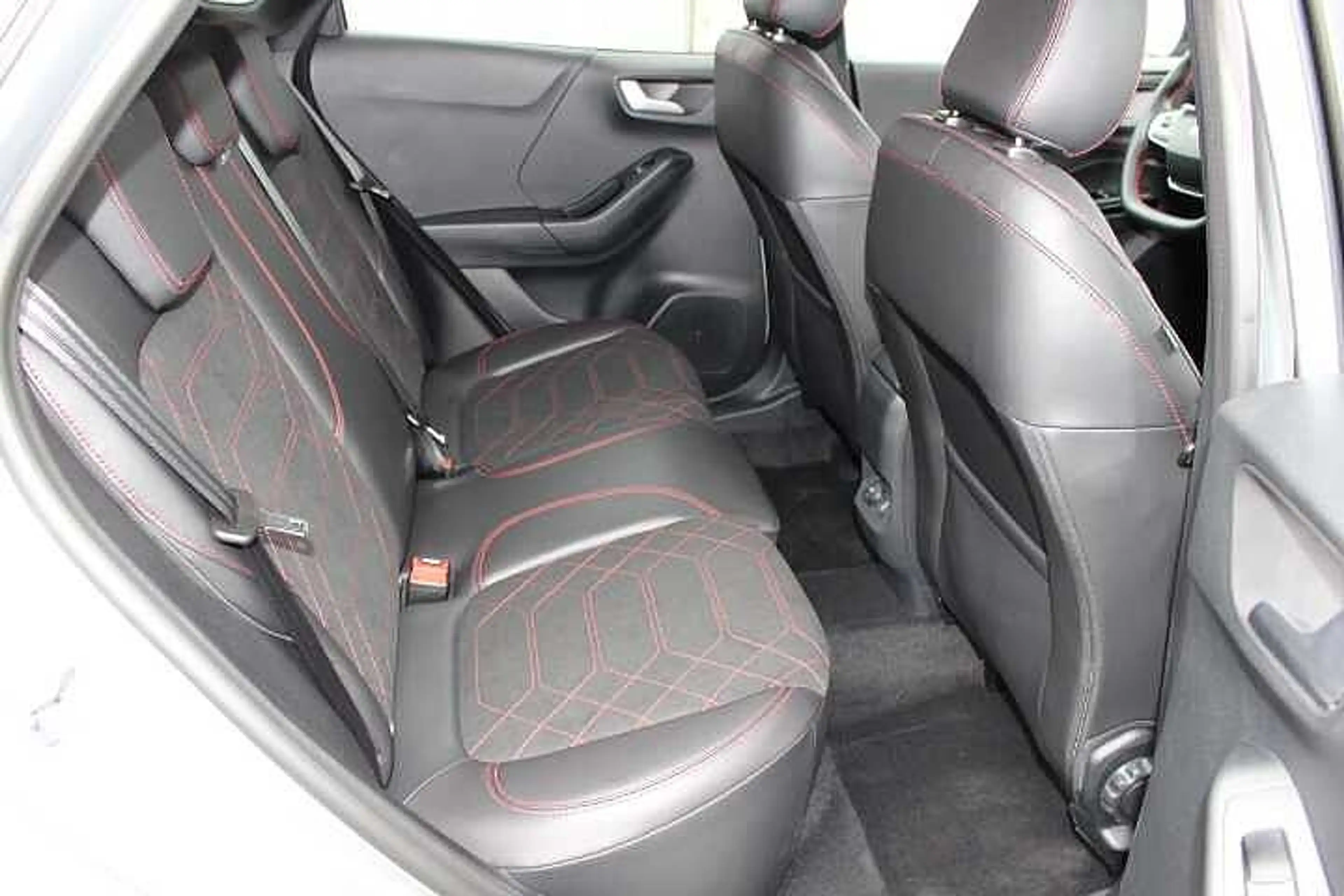 Ford Puma ST-LINE X — photo 11