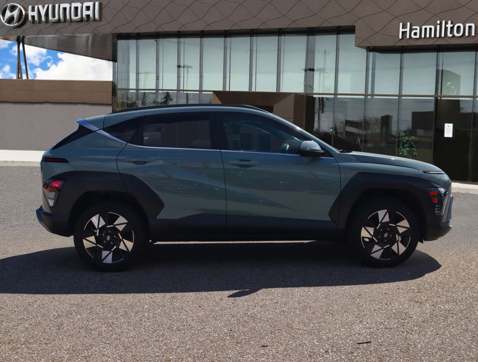 2027 Hyundai Kona LUXURY — снимка 1