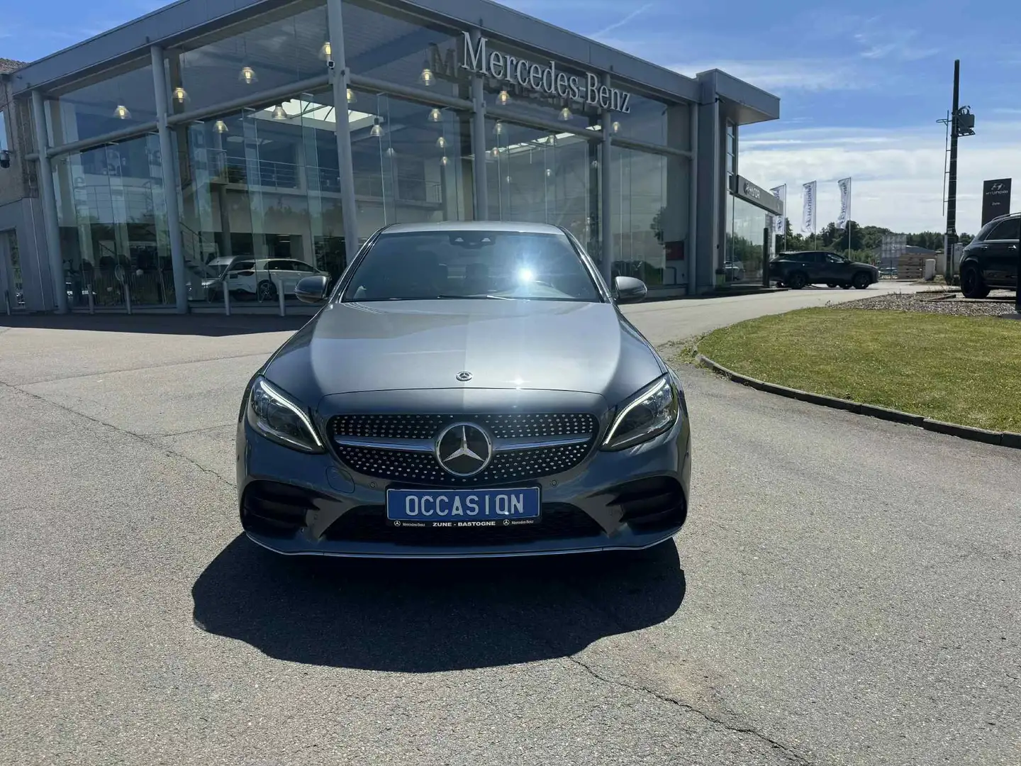 Mercedes-Benz C 220 C 220 d 4-Matic - AMG - DISTRONIC - ATTACHE Gris - 2