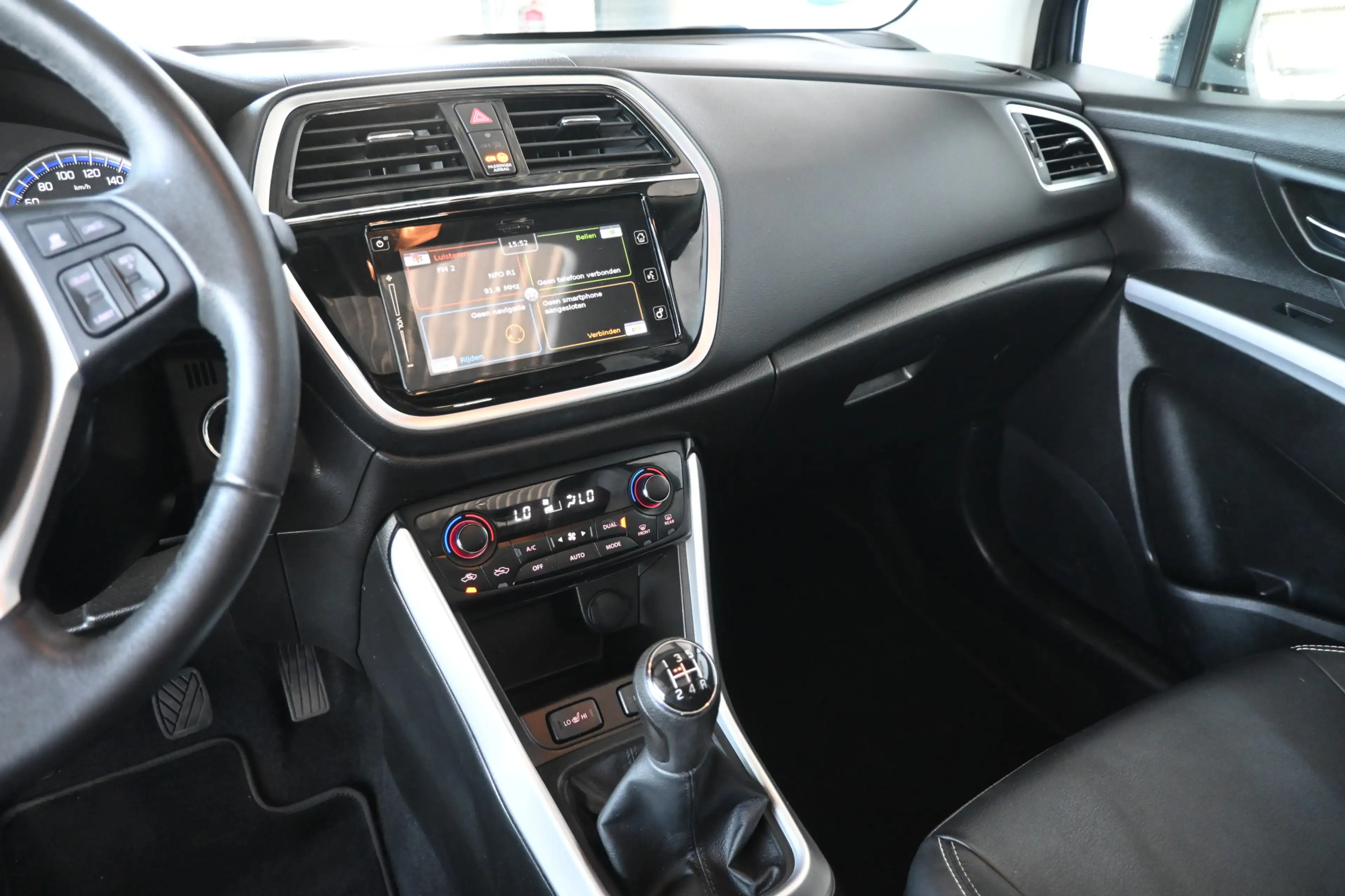 Suzuki S-Cross 1.0 Boosterjet Stijl Clima Navigatie Panoramadak S — photo 9