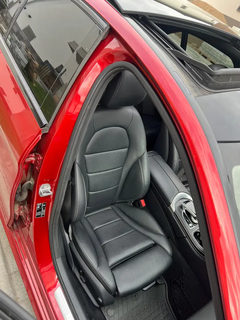 Mercedes-Benz C 220 C 220 d 9G-TRONIC AMG Line Red - 2