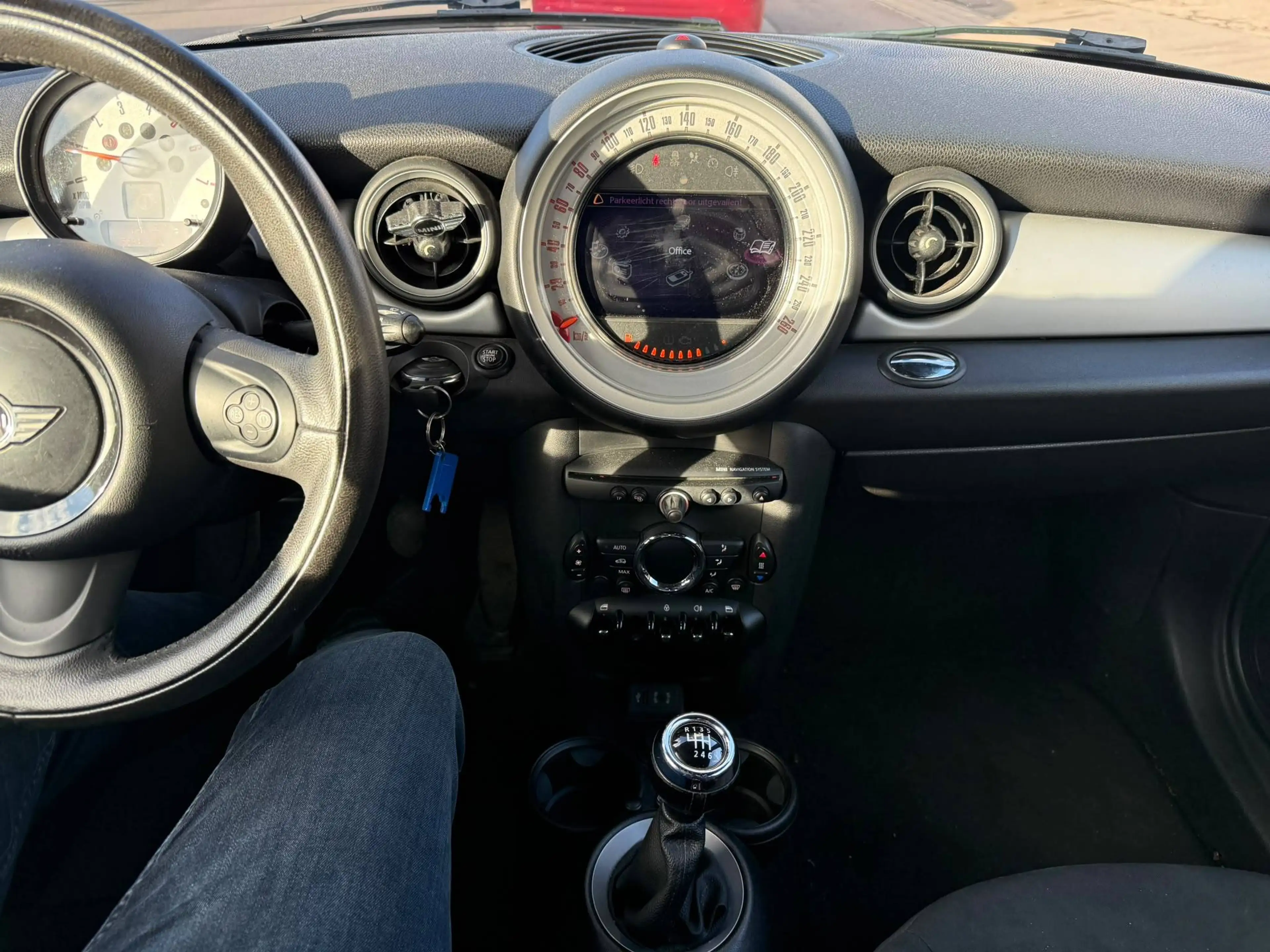 MINI Cooper D Mini 1.6 D Cooper DPF — photo 13
