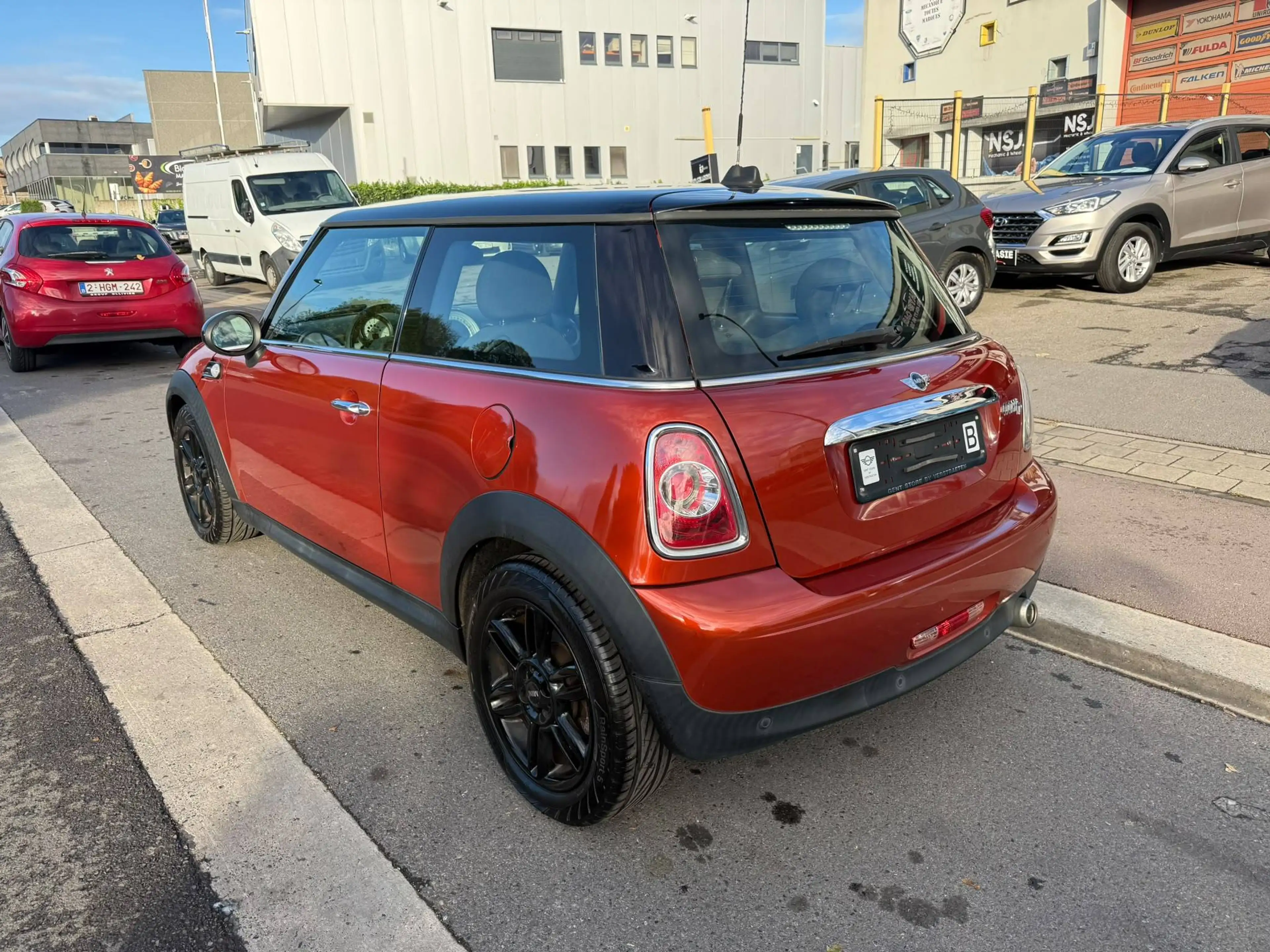 MINI Cooper D Mini 1.6 D Cooper DPF — photo 6