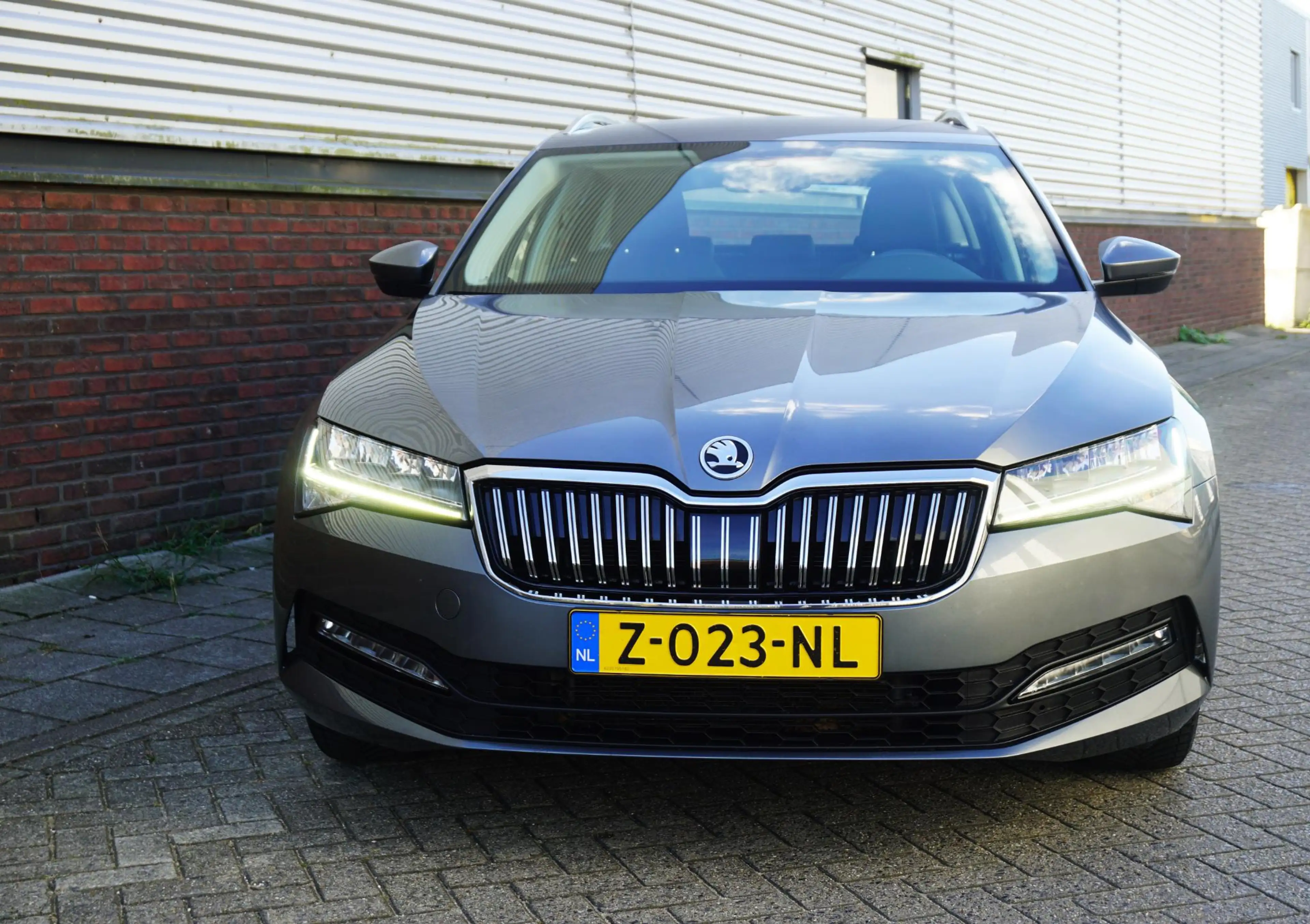 Skoda Superb Combi 1.5 TSI ACT Business Edition/All-Seasonbande — photo 26