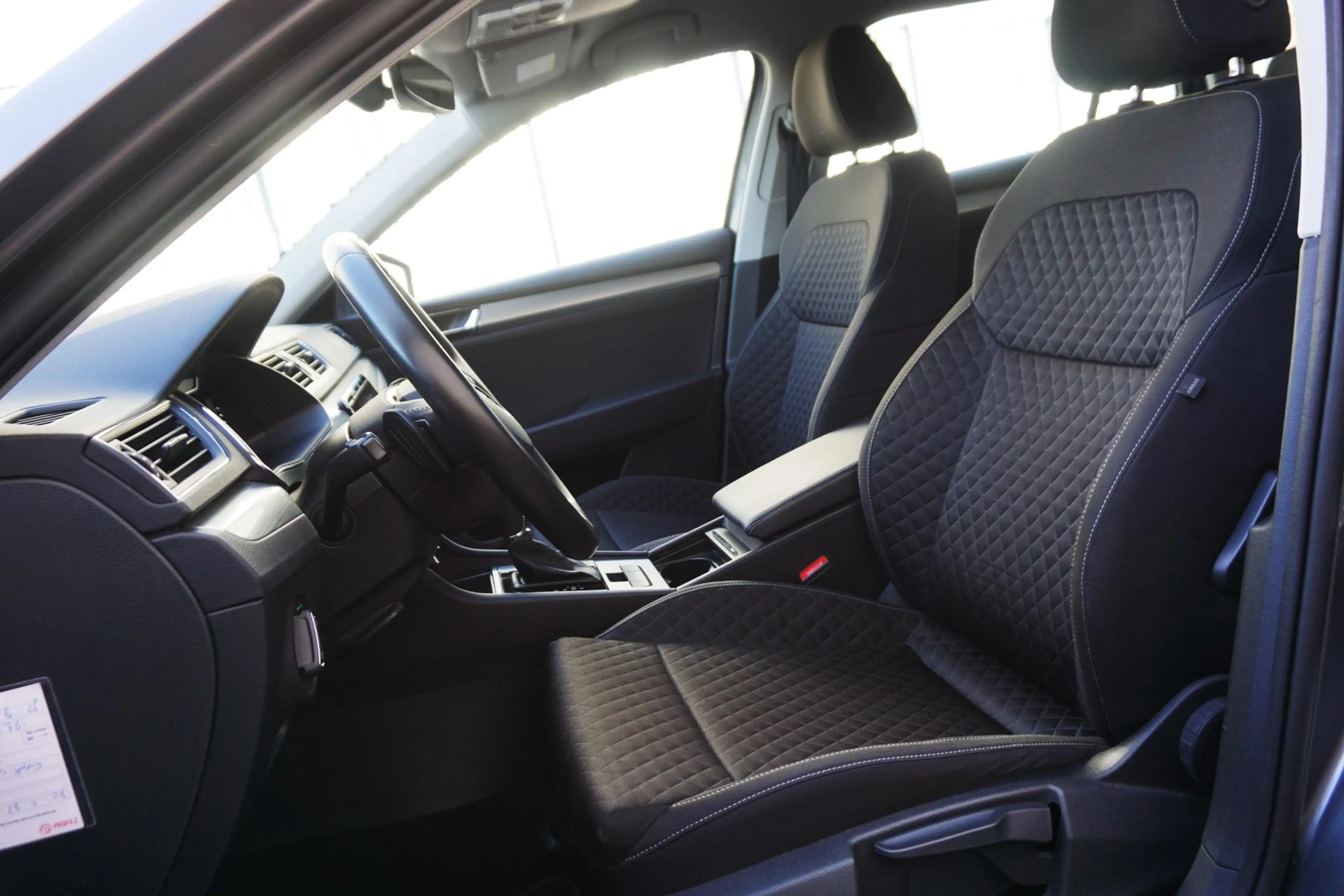 Skoda Superb Combi 1.5 TSI ACT Business Edition/All-Seasonbande — photo 8