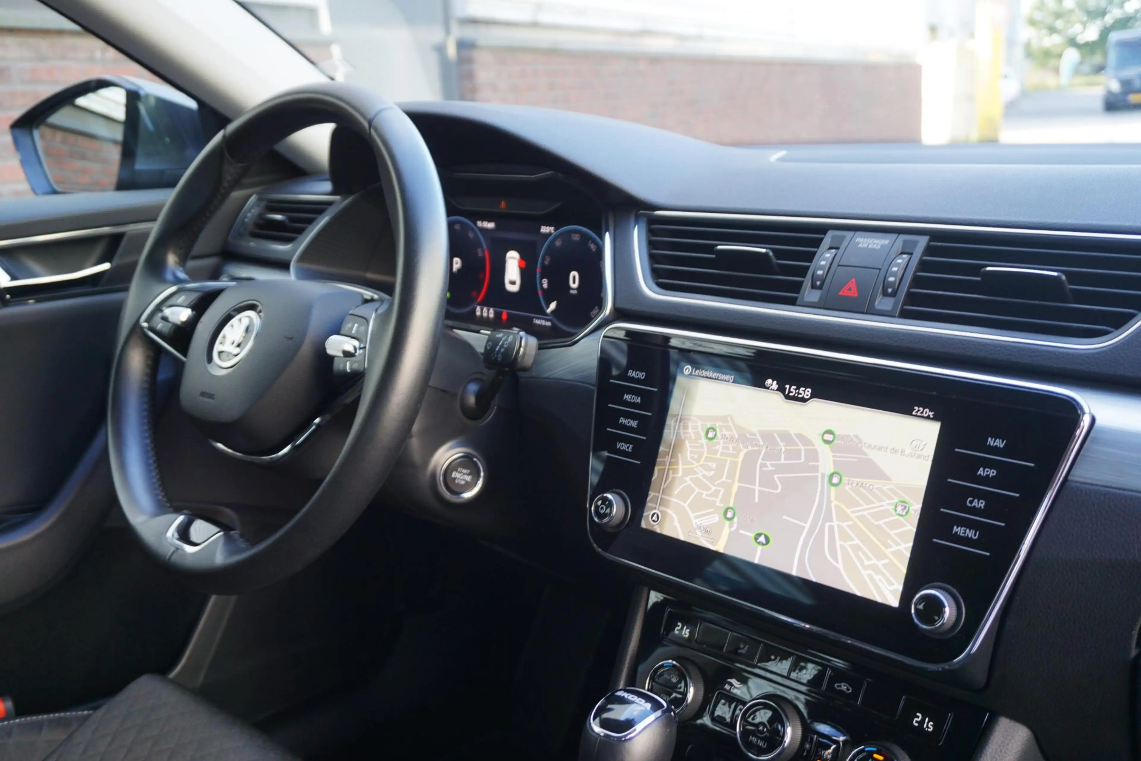 Skoda Superb Combi 1.5 TSI ACT Business Edition/All-Seasonbande — photo 29
