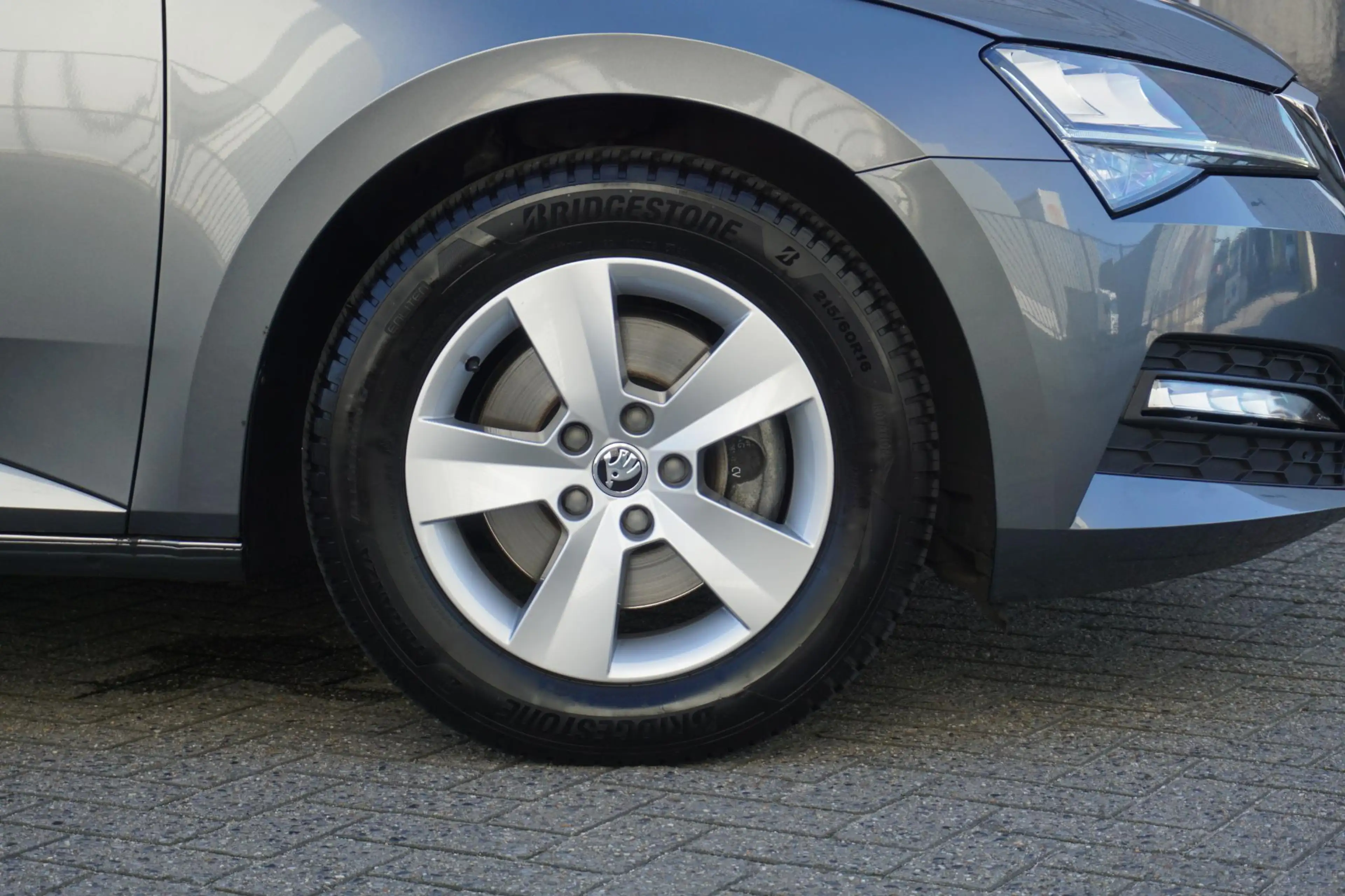 Skoda Superb Combi 1.5 TSI ACT Business Edition/All-Seasonbande — photo 20