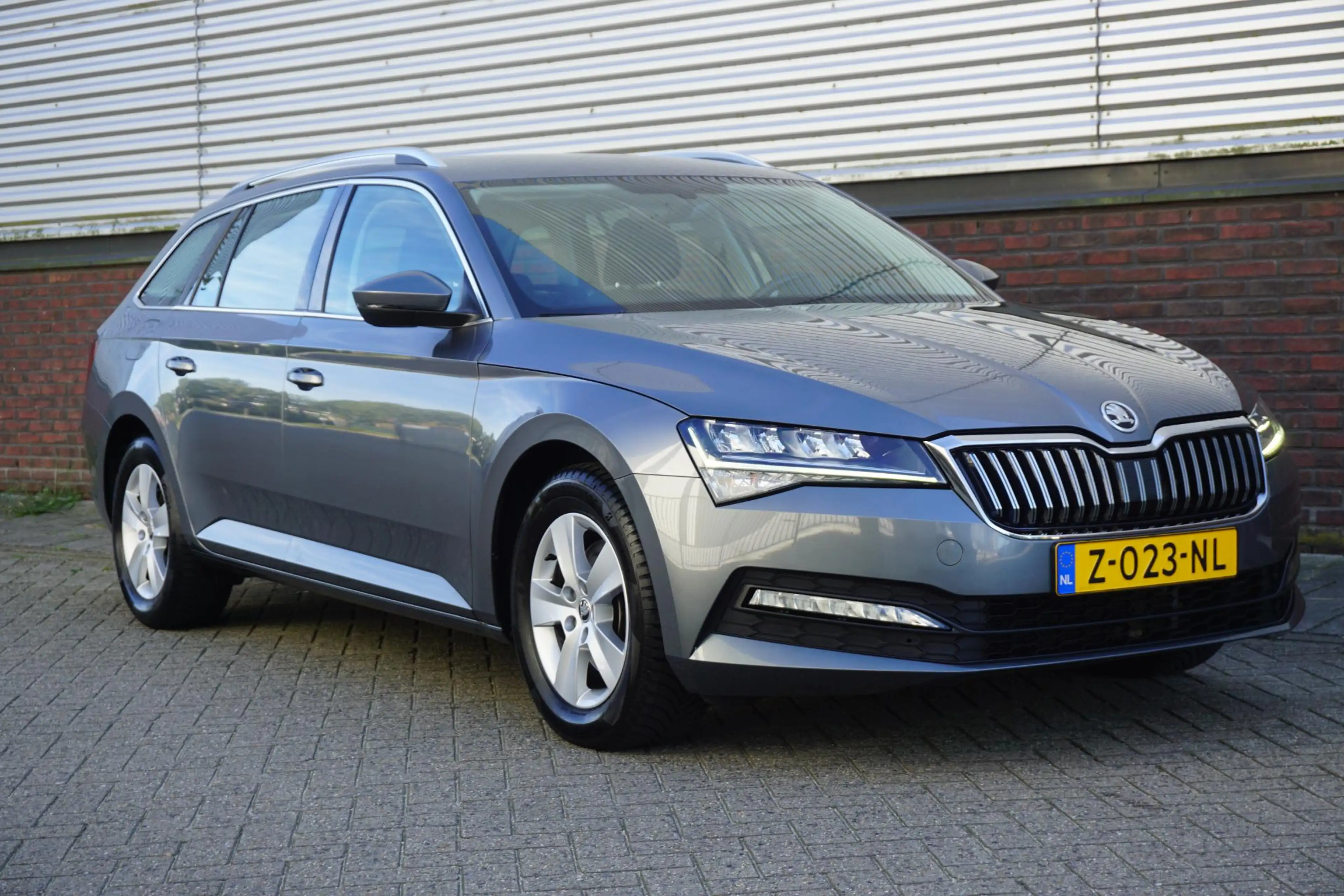 Skoda Superb Combi 1.5 TSI ACT Business Edition/All-Seasonbande — photo 19