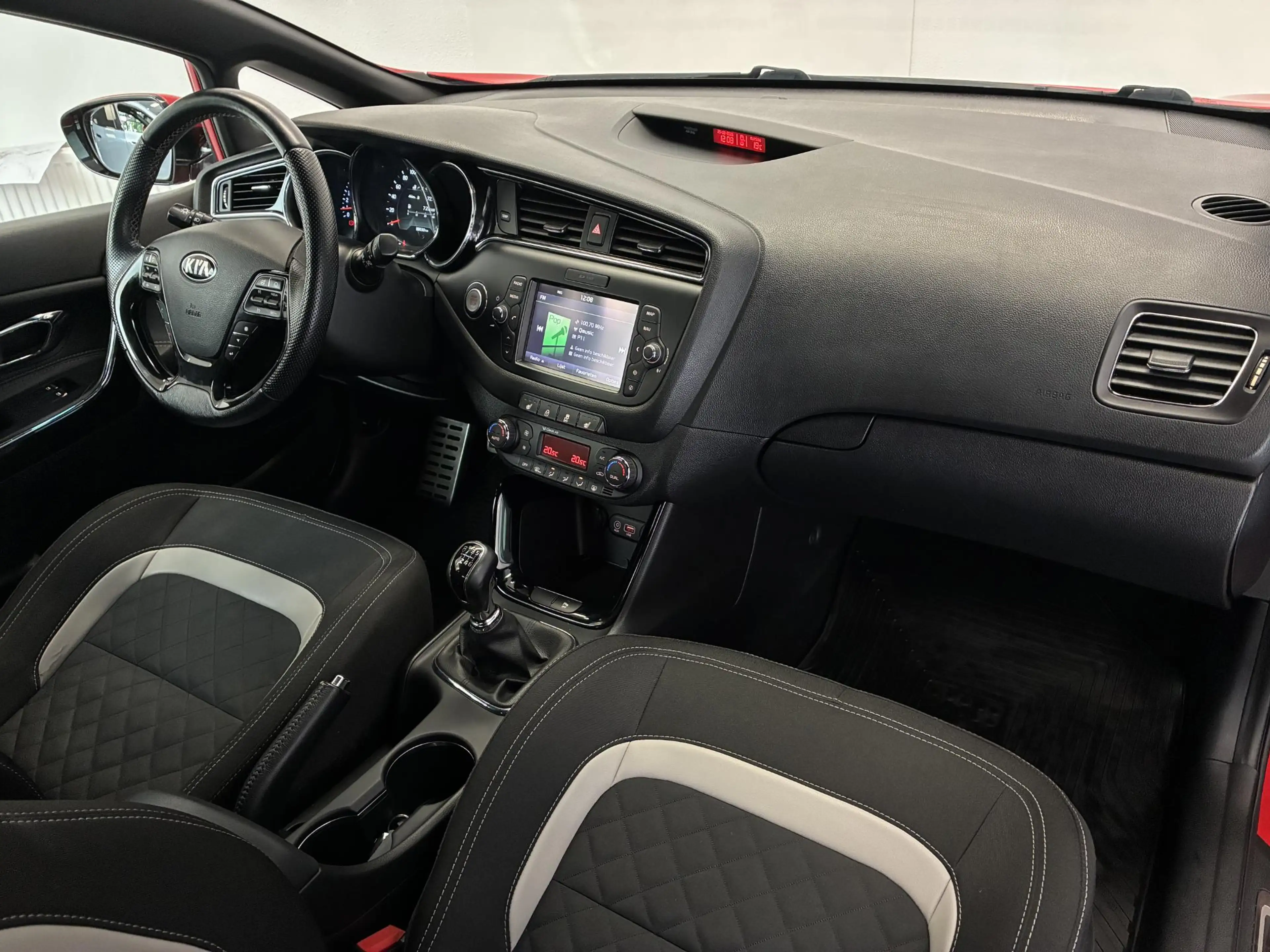 Kia ProCeed / pro_cee'd 1.0 T-GDi GT-Line | CAMERA | STOEL VERW. | ORG.NL — photo 5