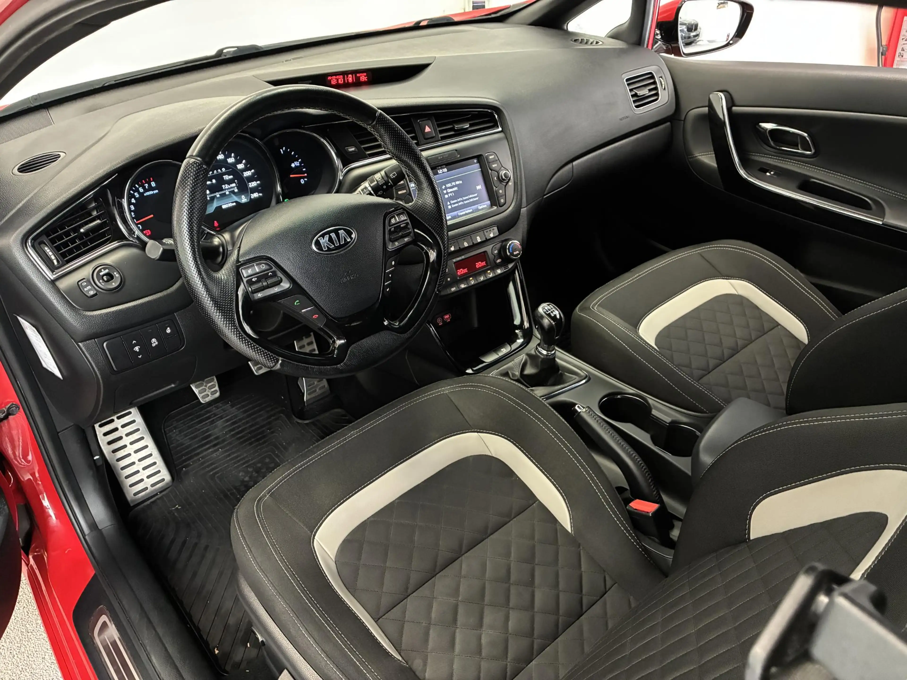 Kia ProCeed / pro_cee'd 1.0 T-GDi GT-Line | CAMERA | STOEL VERW. | ORG.NL — photo 3