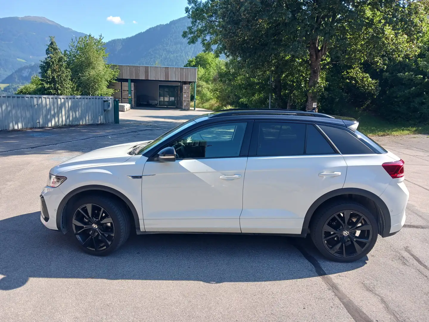 Volkswagen T-Roc T-Roc 1,5 TSI ACT R-Line DSG R-Line Weiß - 2