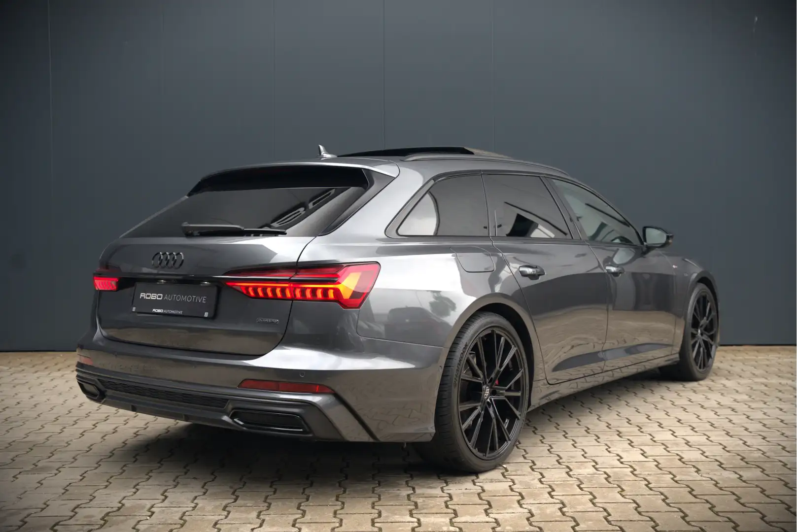 Audi A6 Avant 55 TFSI e quattro Pro Line S Competition | S Gris - 2
